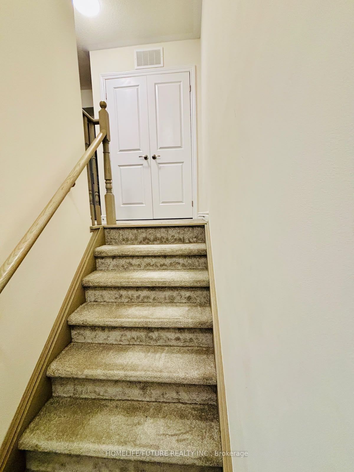 475 Beresford Path 1 Property Photo 16