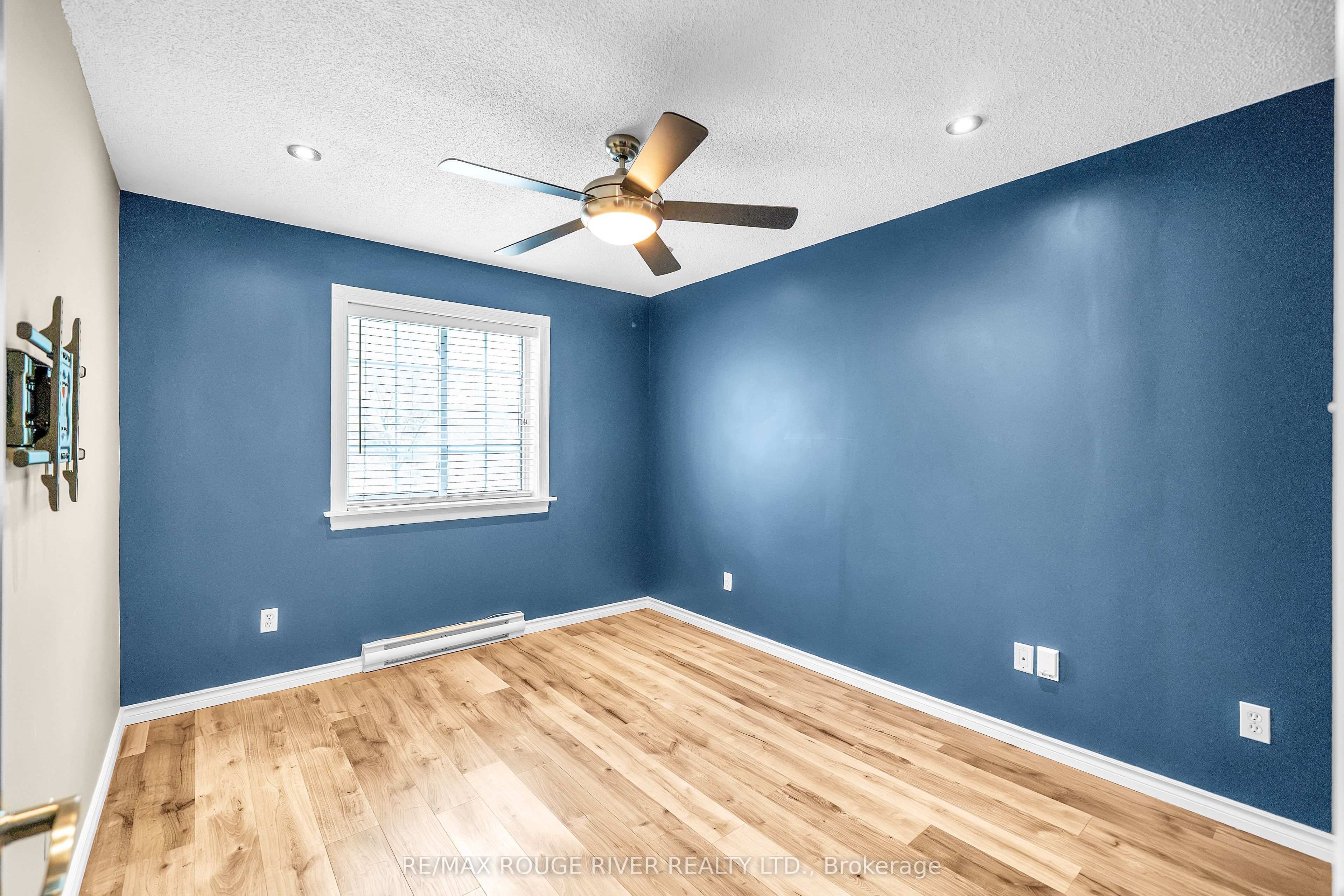 91 Aspen Springs Drive 210 Property Photo 22