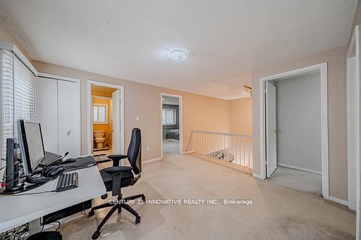 1764 Listowell Crescent Property Photo 17