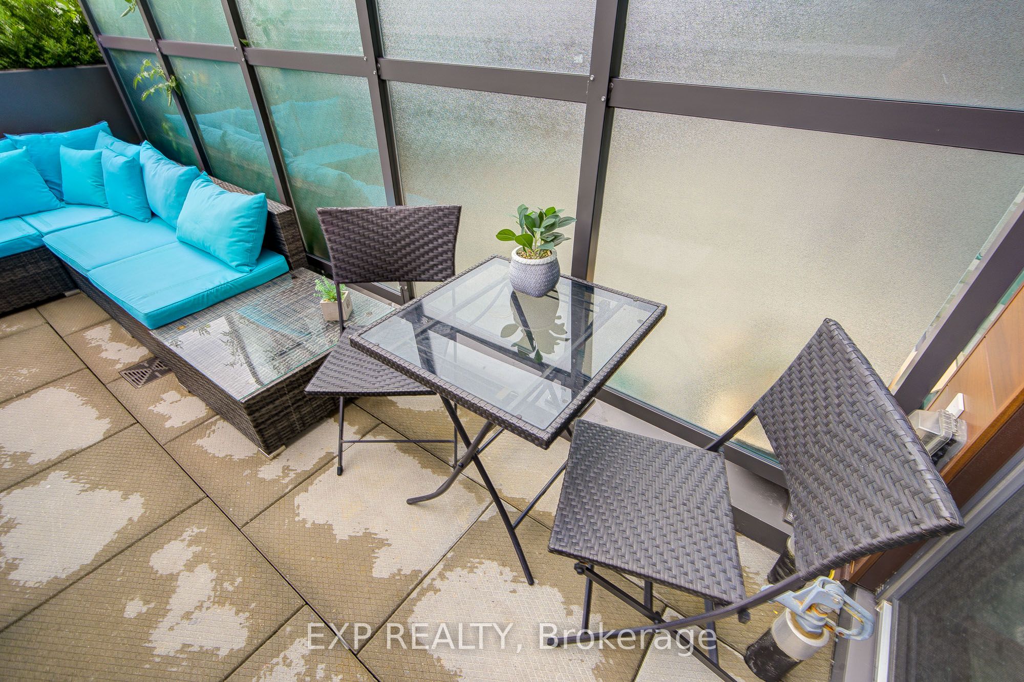 1285 Queen Street E 211 Property Photo 17