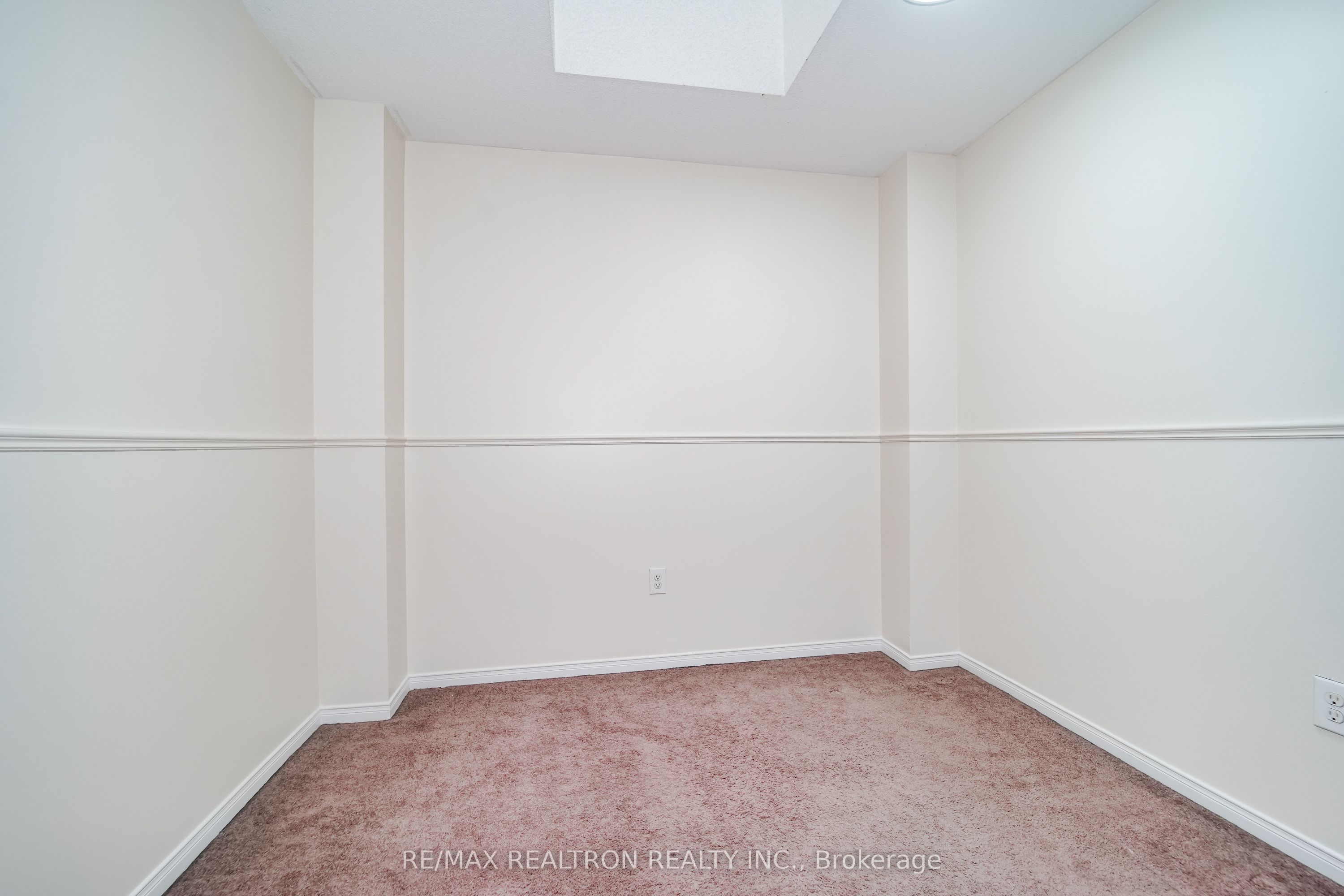 15 Blunden Road Property Photo 13