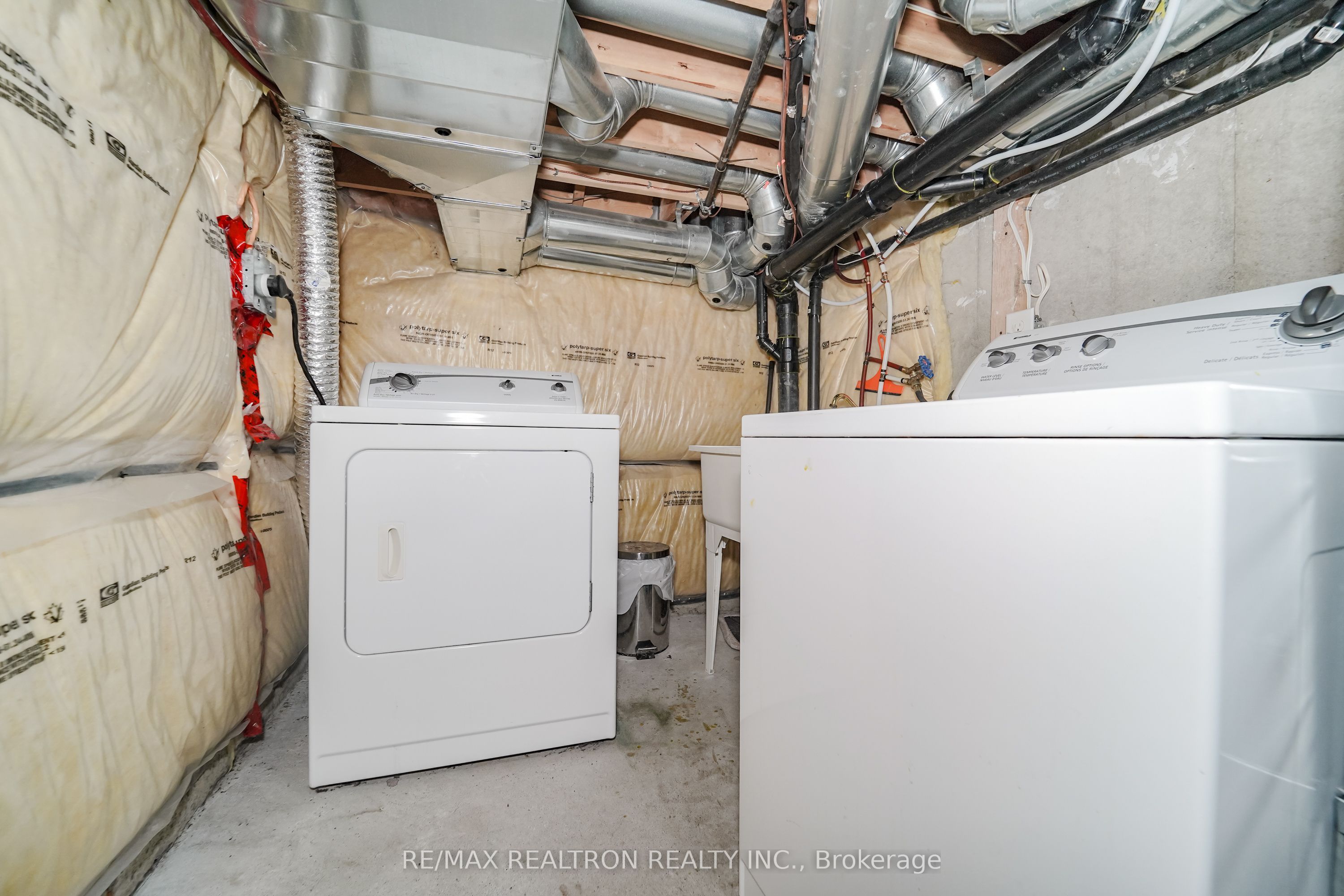 15 Blunden Road Property Photo 15