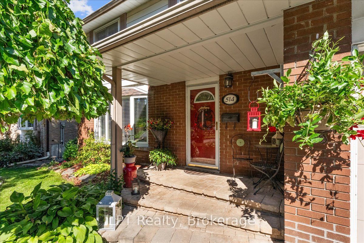 514 Oakwood Avenue Property Photo 4