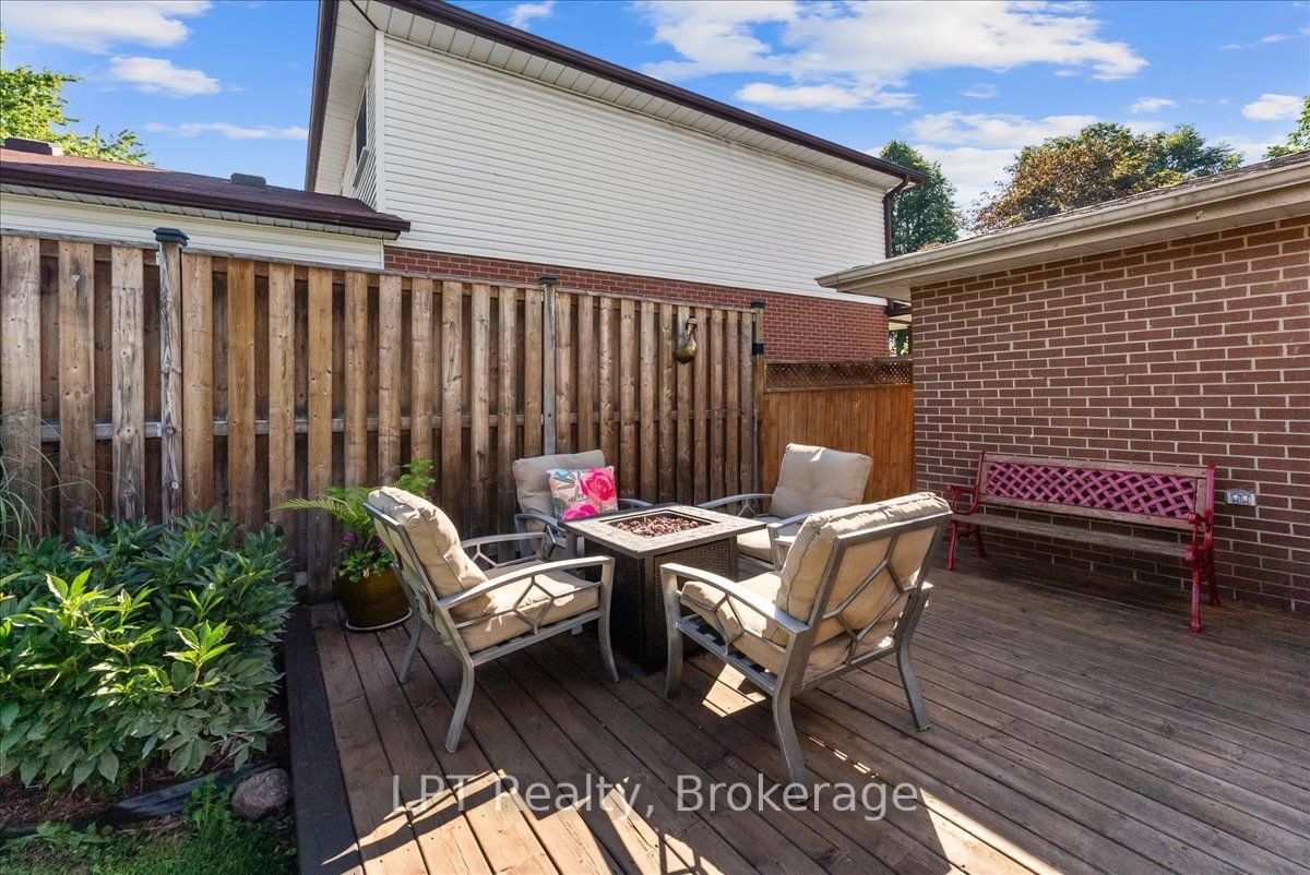 514 Oakwood Avenue Property Photo 43
