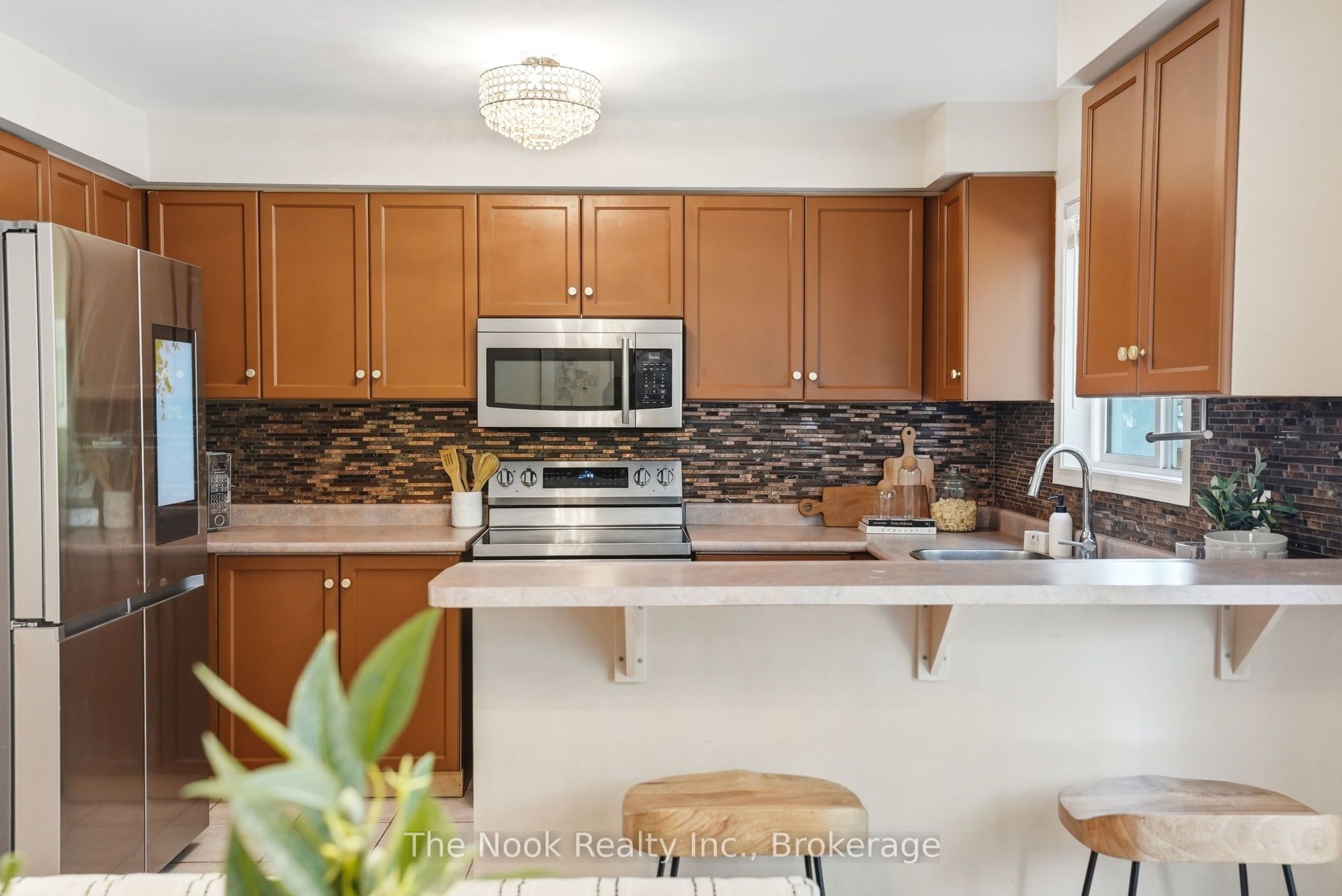 33 Aspen Park Way Property Photo 10