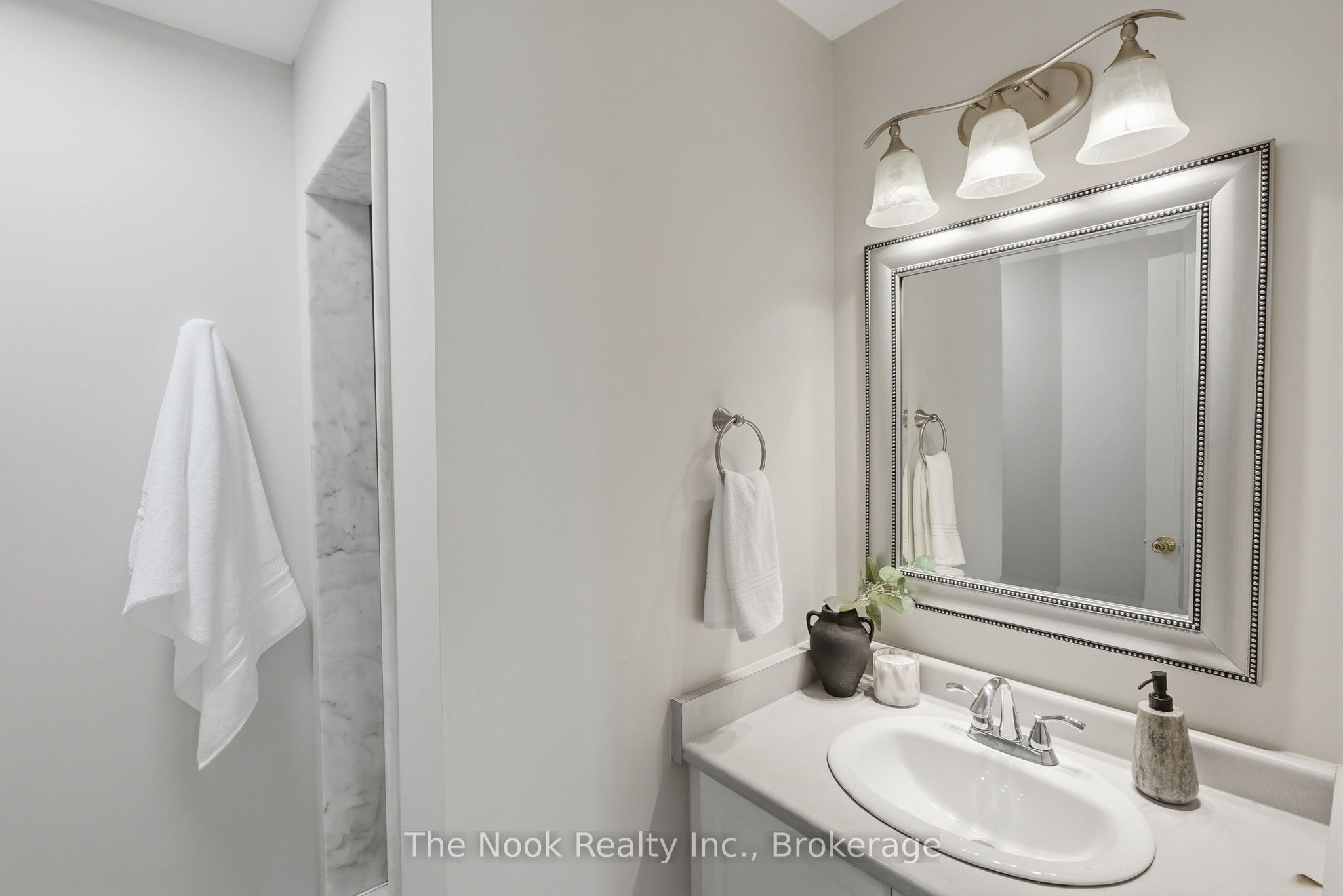 33 Aspen Park Way Property Photo 25