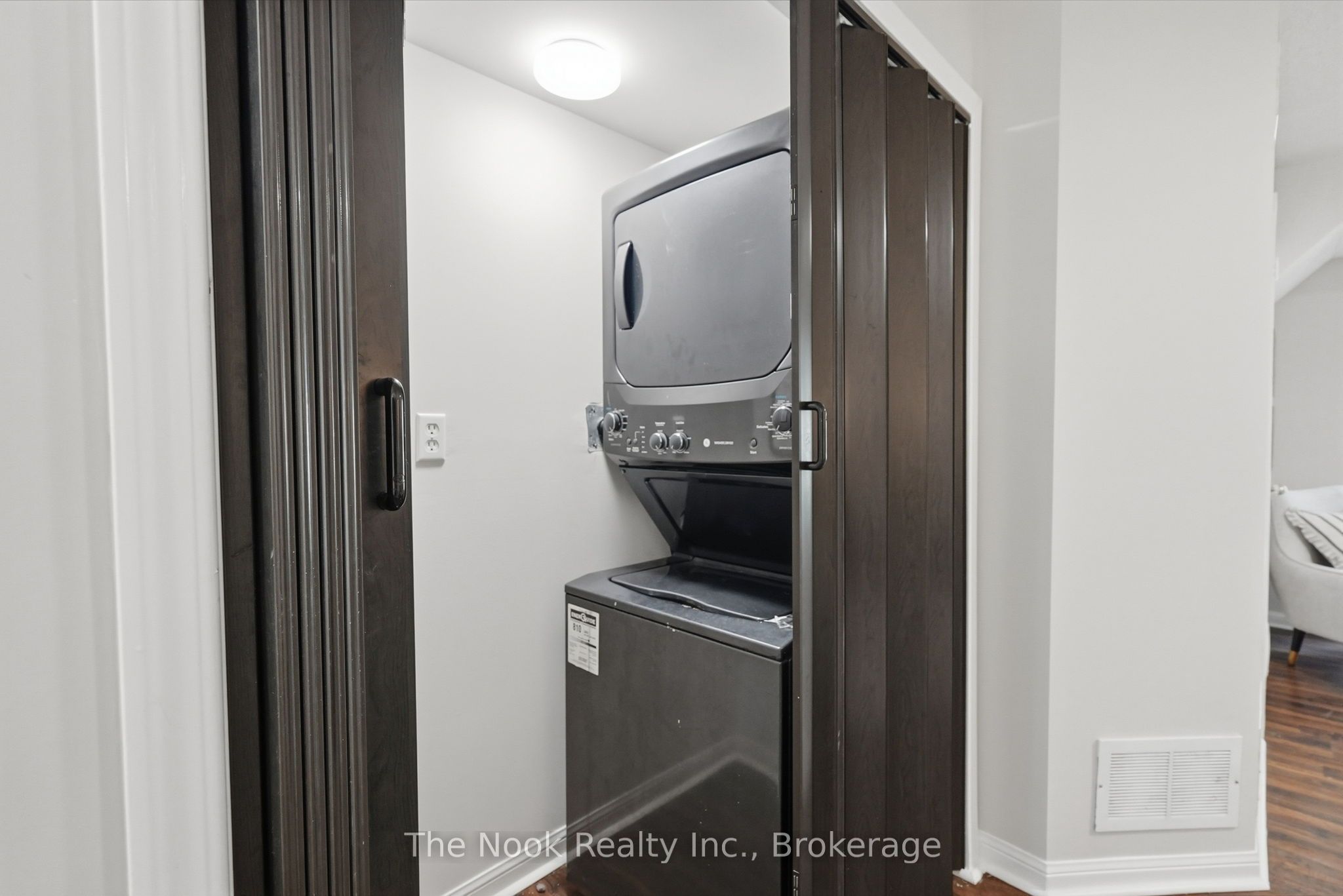 33 Aspen Park Way Property Photo 37