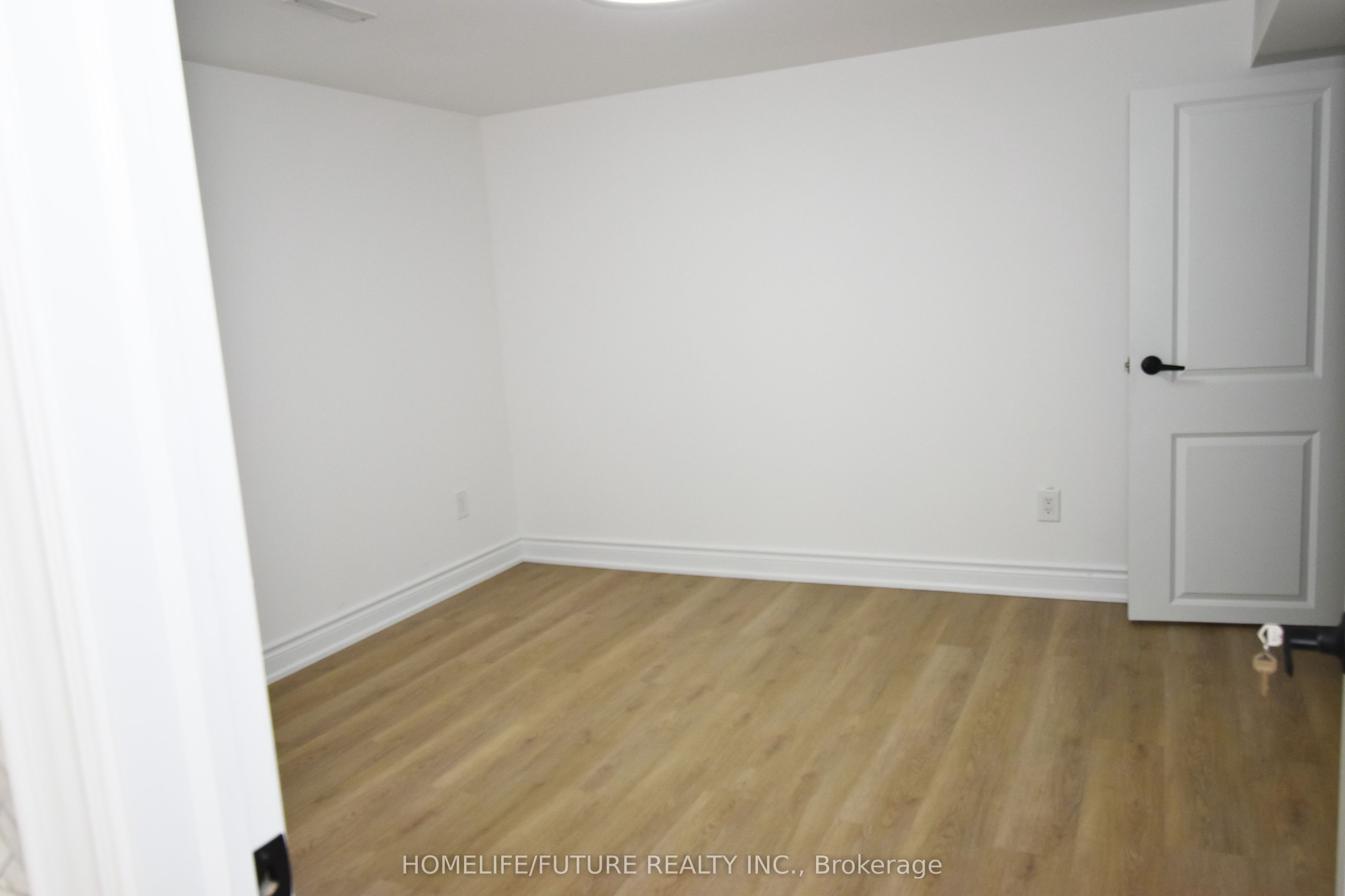 44 Wellpark Boulevard Bsmt Property Photo 3