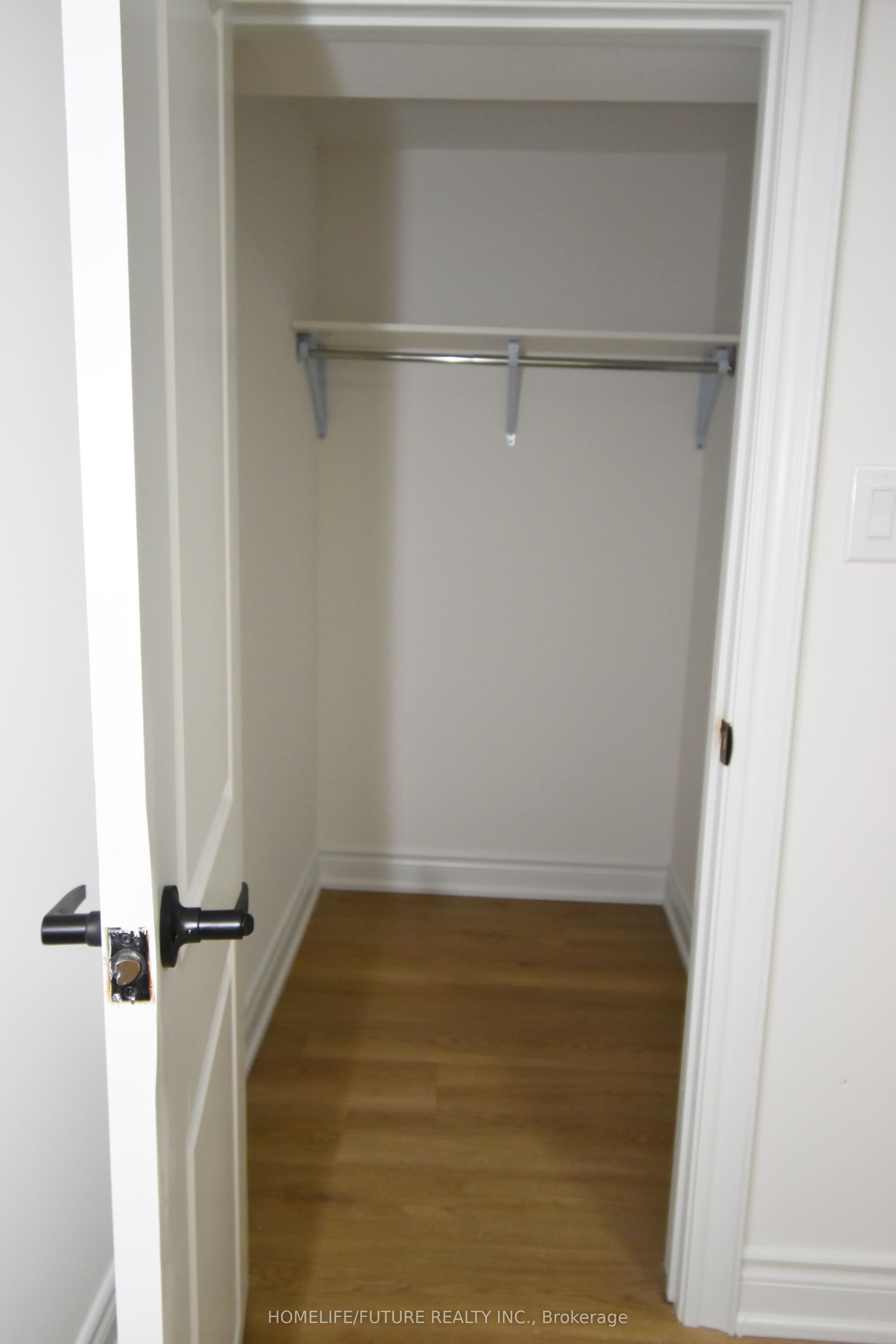 44 Wellpark Boulevard Bsmt Property Photo 4