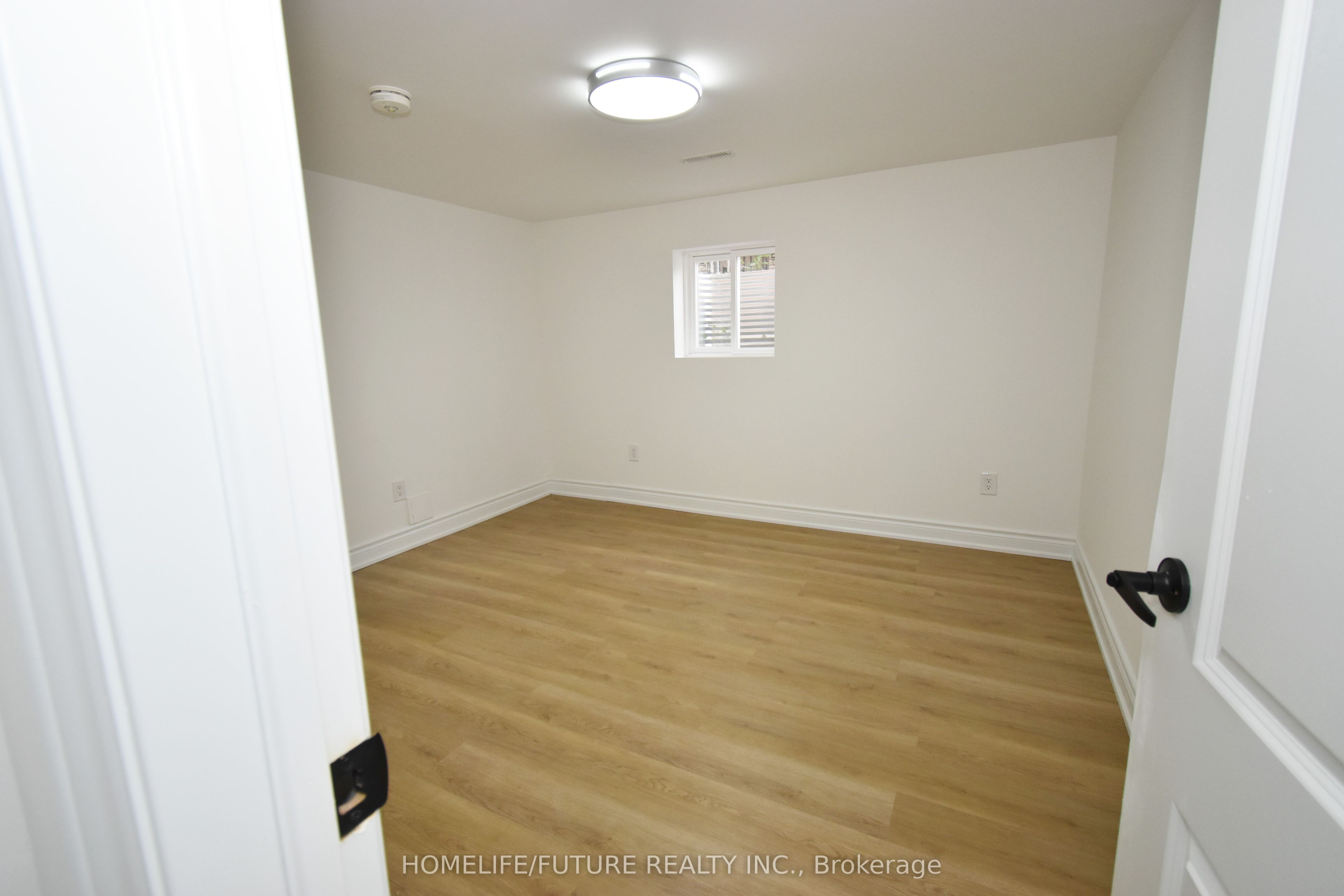 44 Wellpark Boulevard Bsmt Property Photo 6