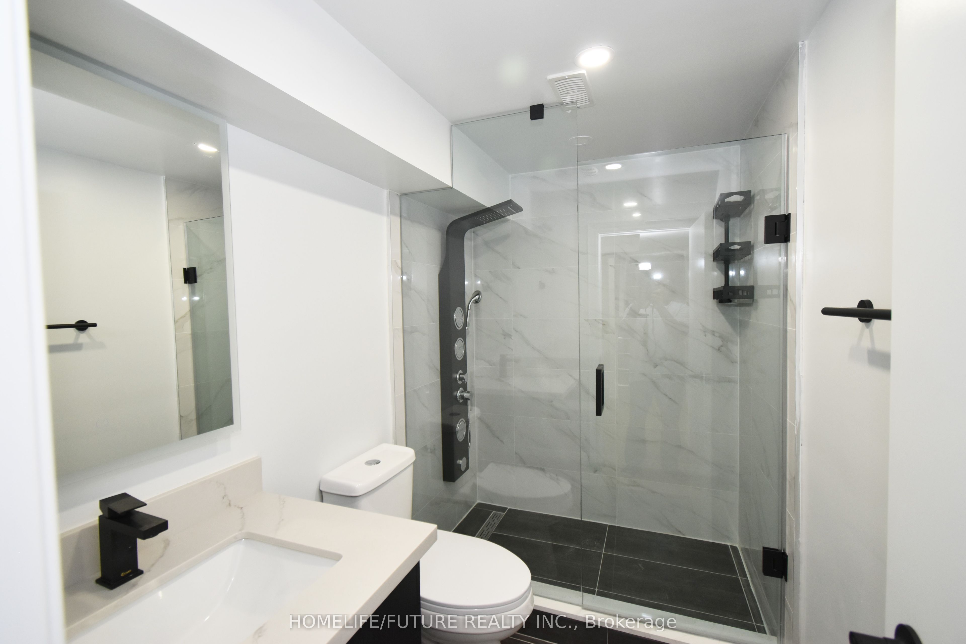 44 Wellpark Boulevard Bsmt Property Photo 13