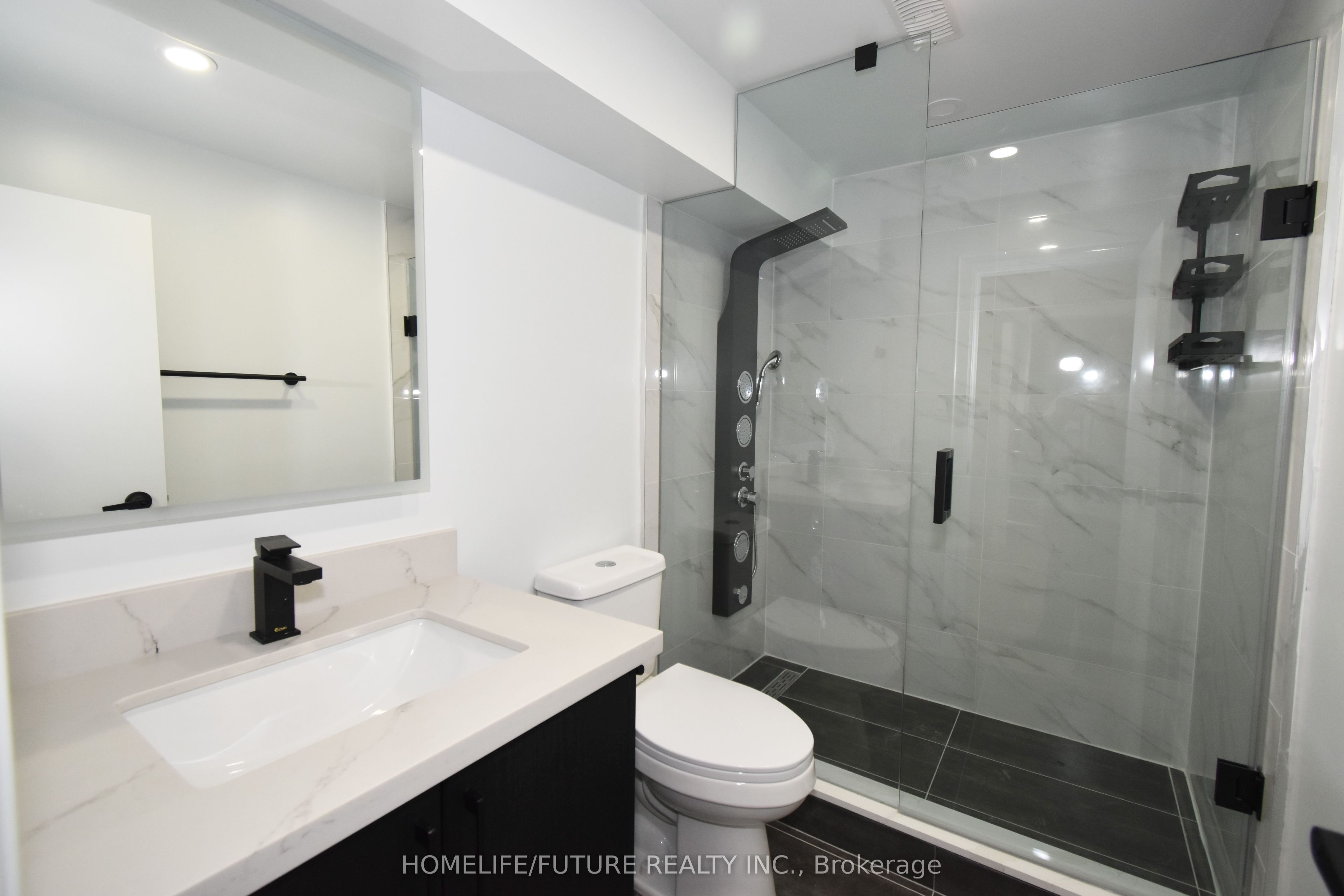 44 Wellpark Boulevard Bsmt Property Photo 15
