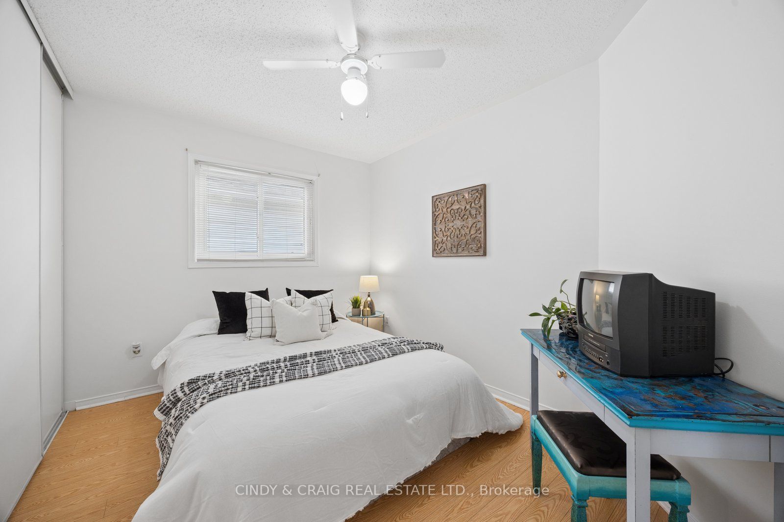 25 Mallory Street Property Photo 12