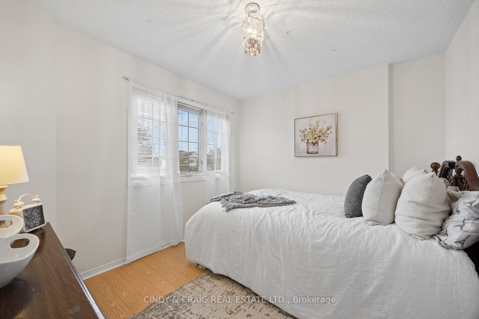 25 Mallory Street Property Photo 13