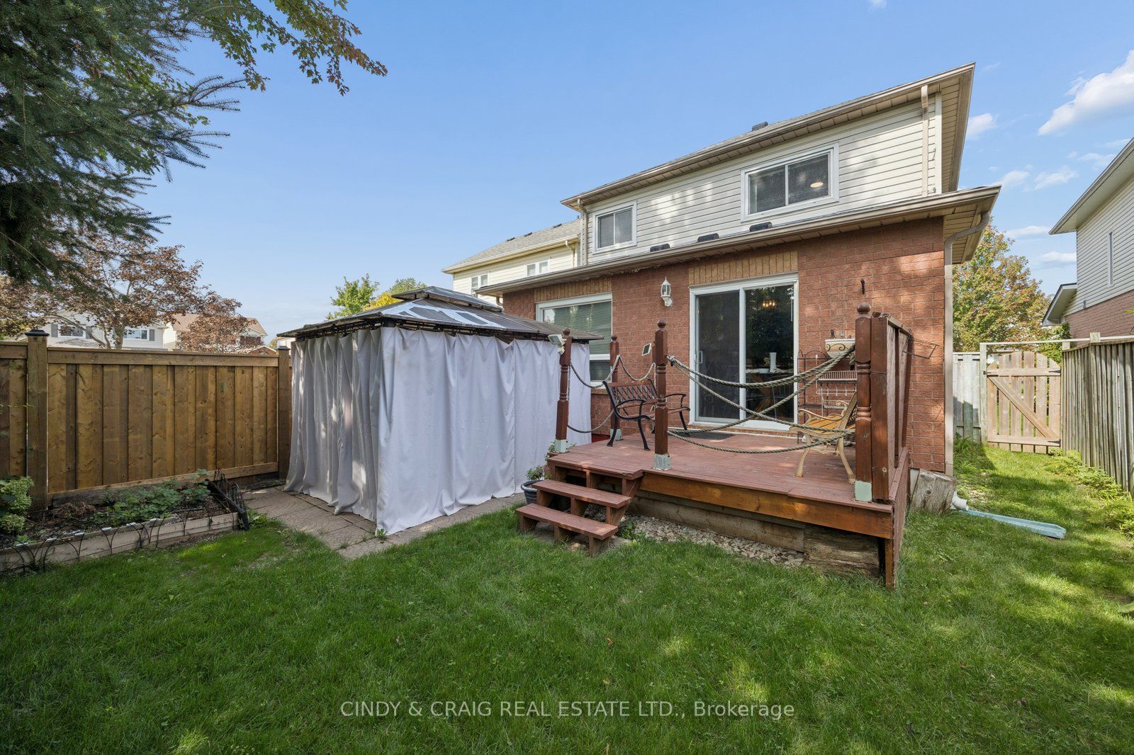 25 Mallory Street Property Photo 18