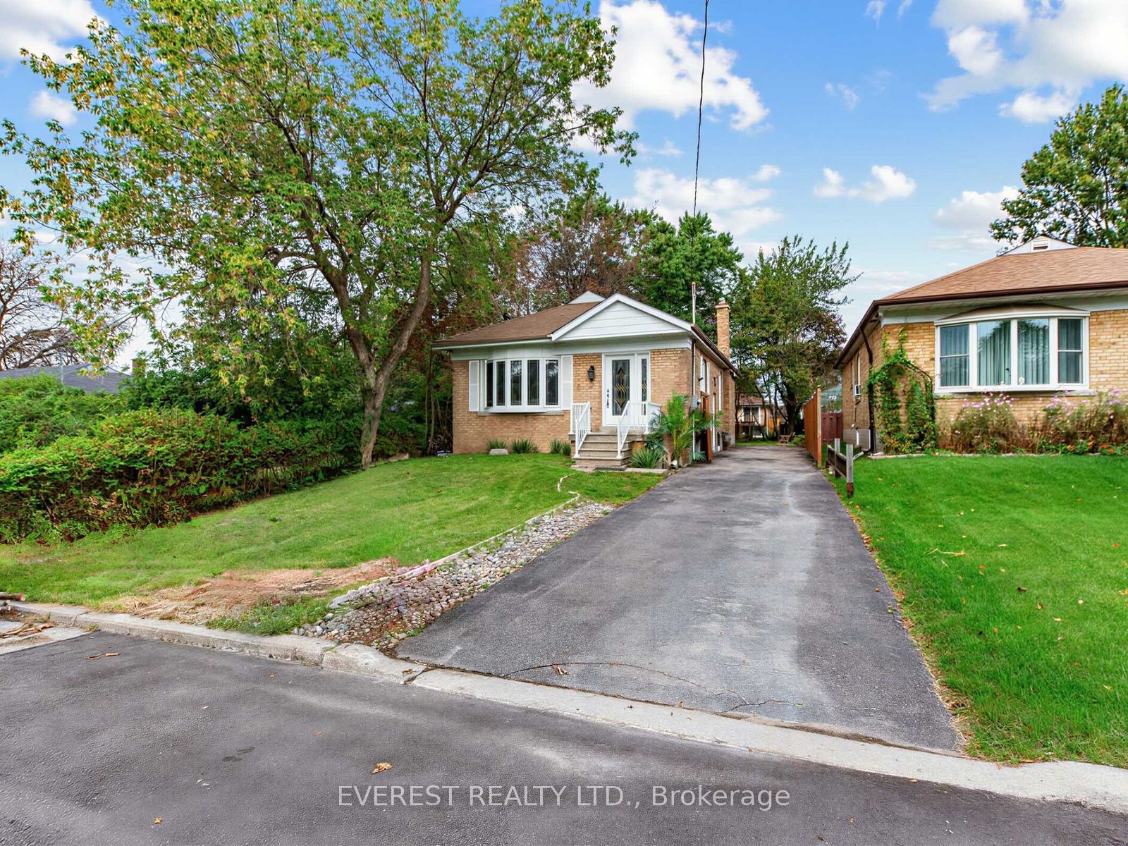20 Japonica Road Property Photo 1