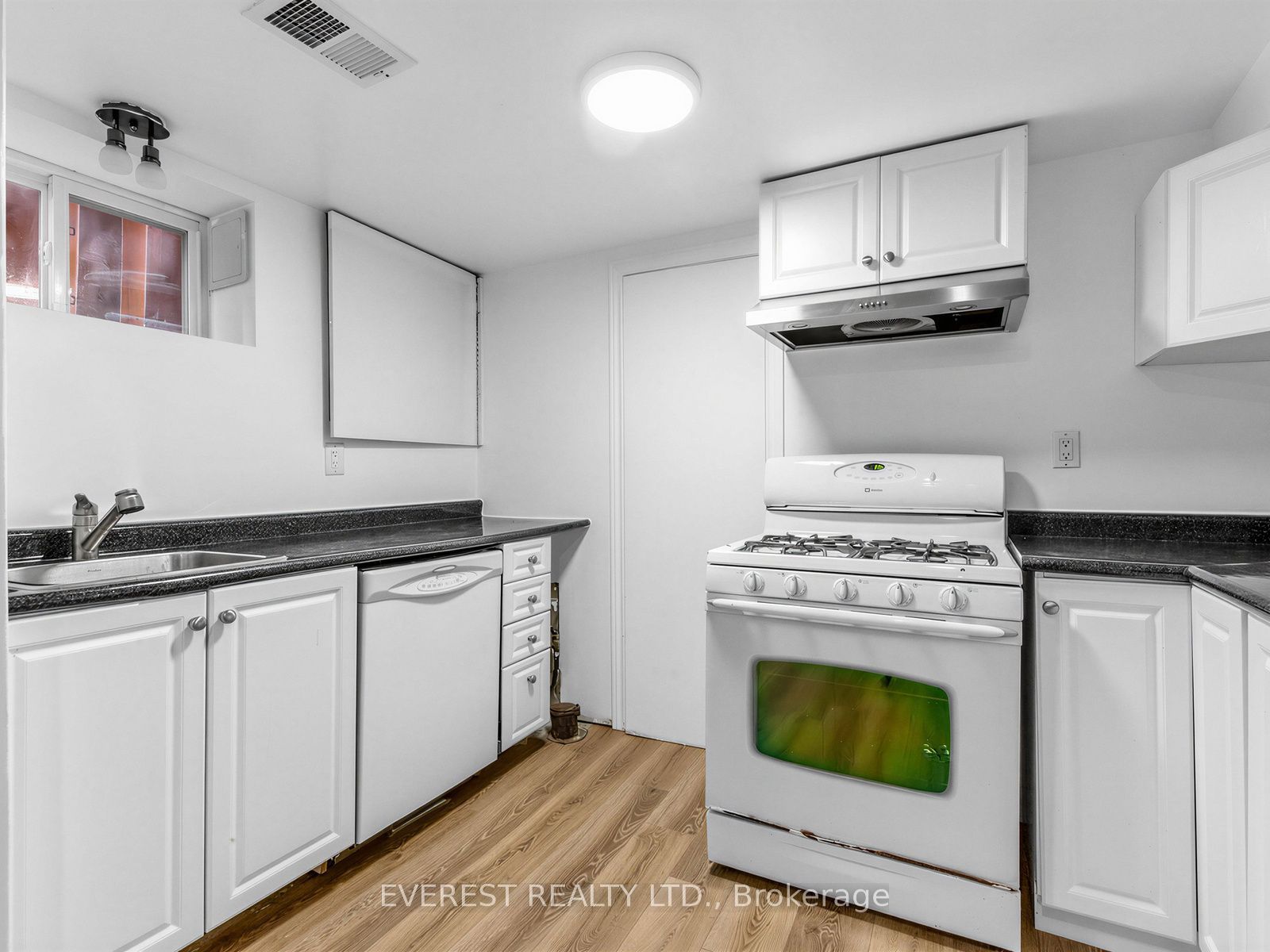 20 Japonica Road Property Photo 23