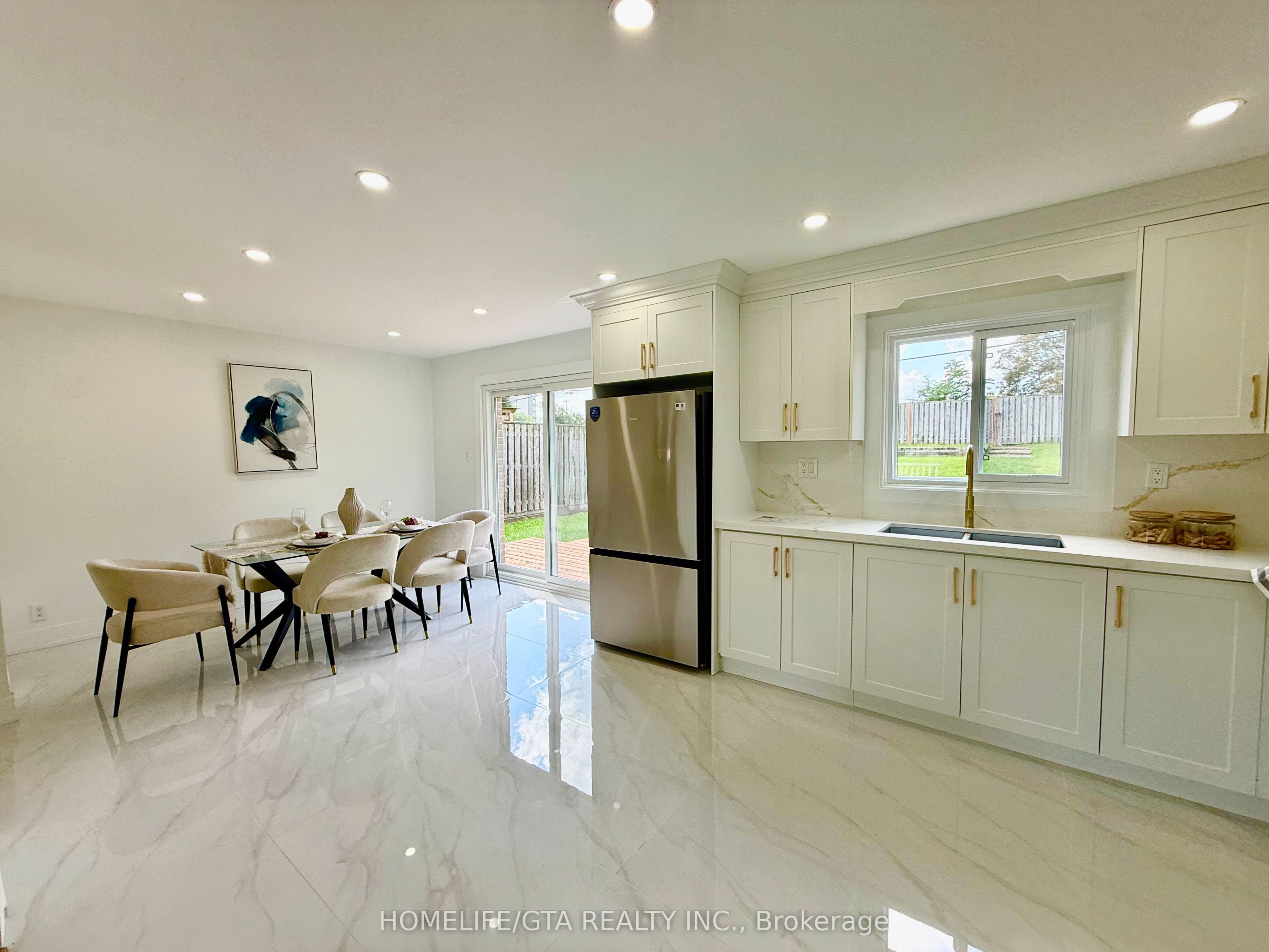 14 Heatherwood Road Property Photo 5