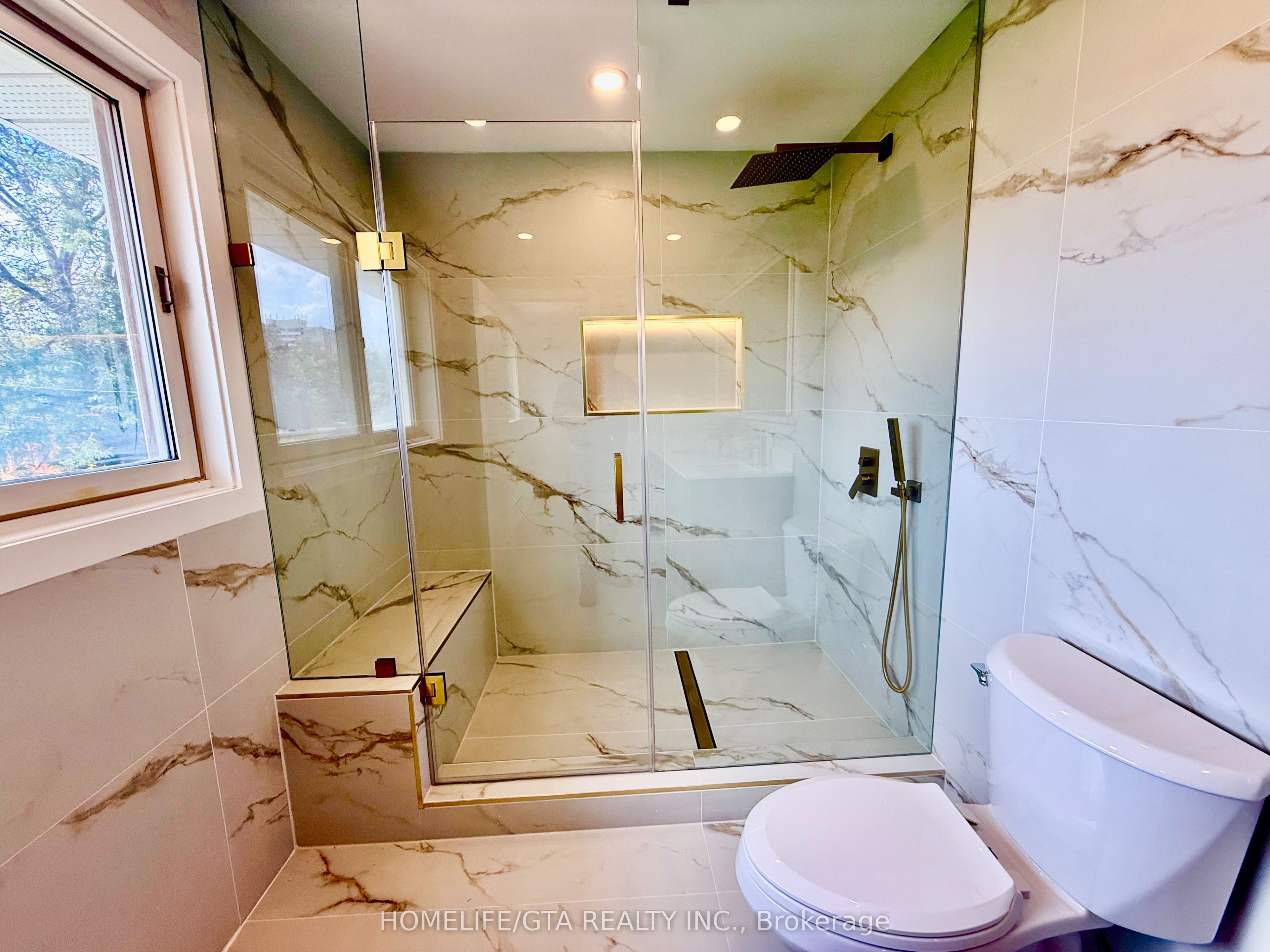 14 Heatherwood Road Property Photo 18