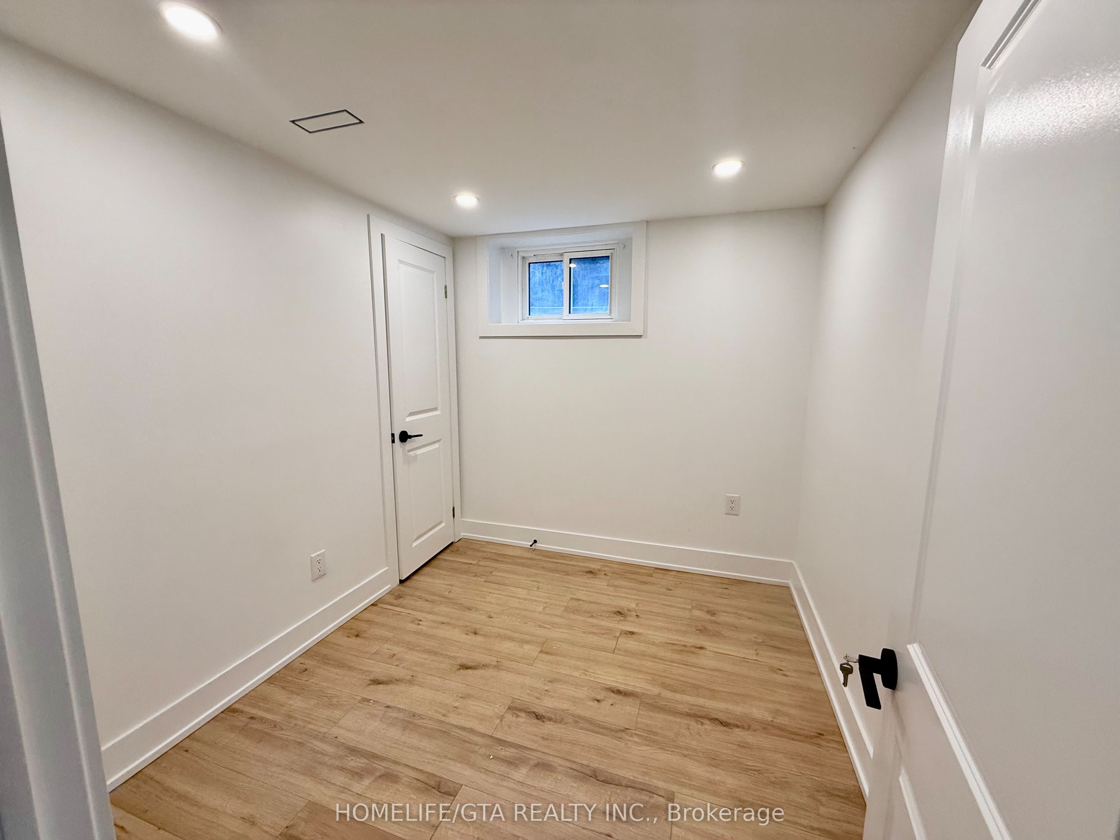 14 Heatherwood Road Property Photo 20