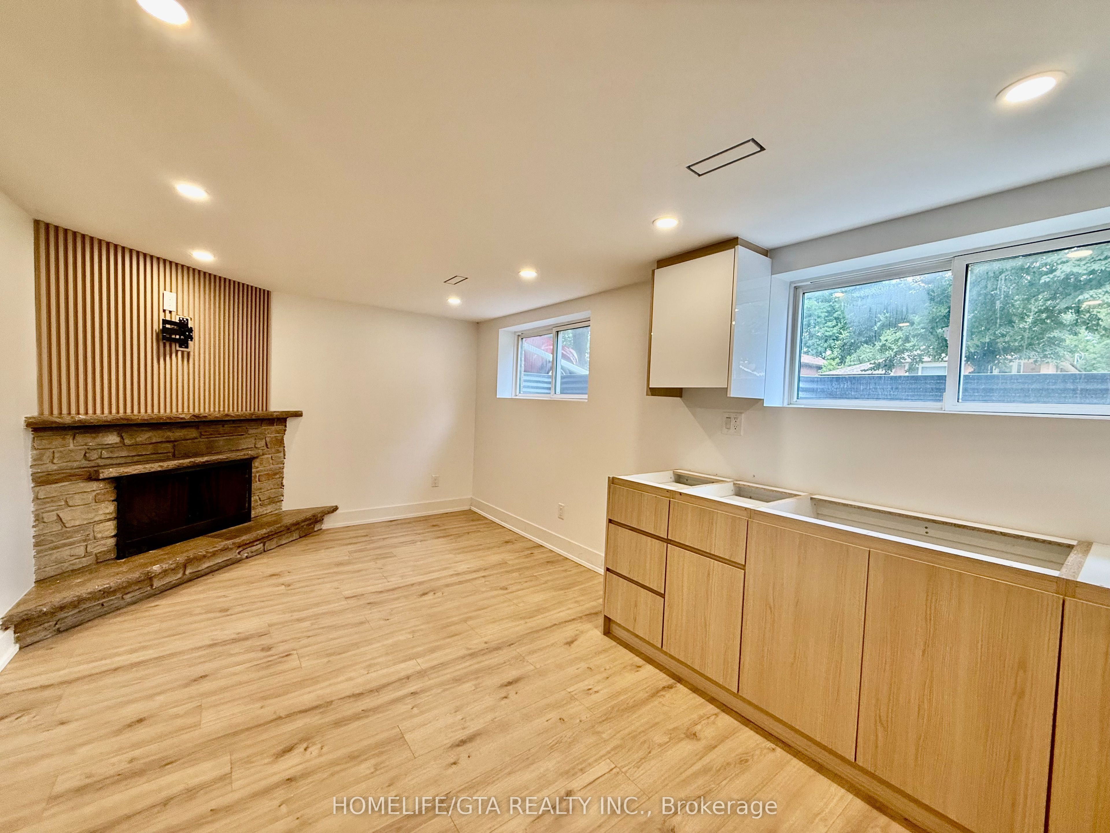 14 Heatherwood Road Property Photo 21
