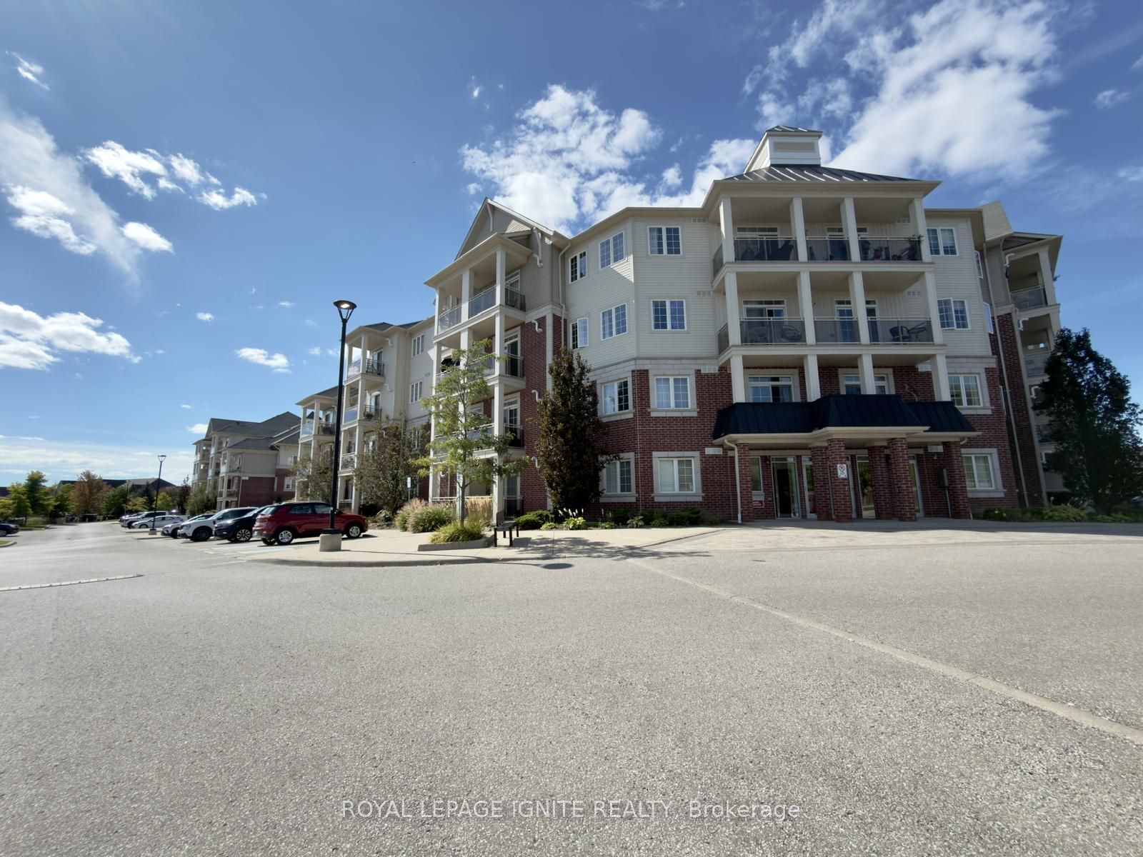 80 Aspen Springs Drive 226 Property Photo 1