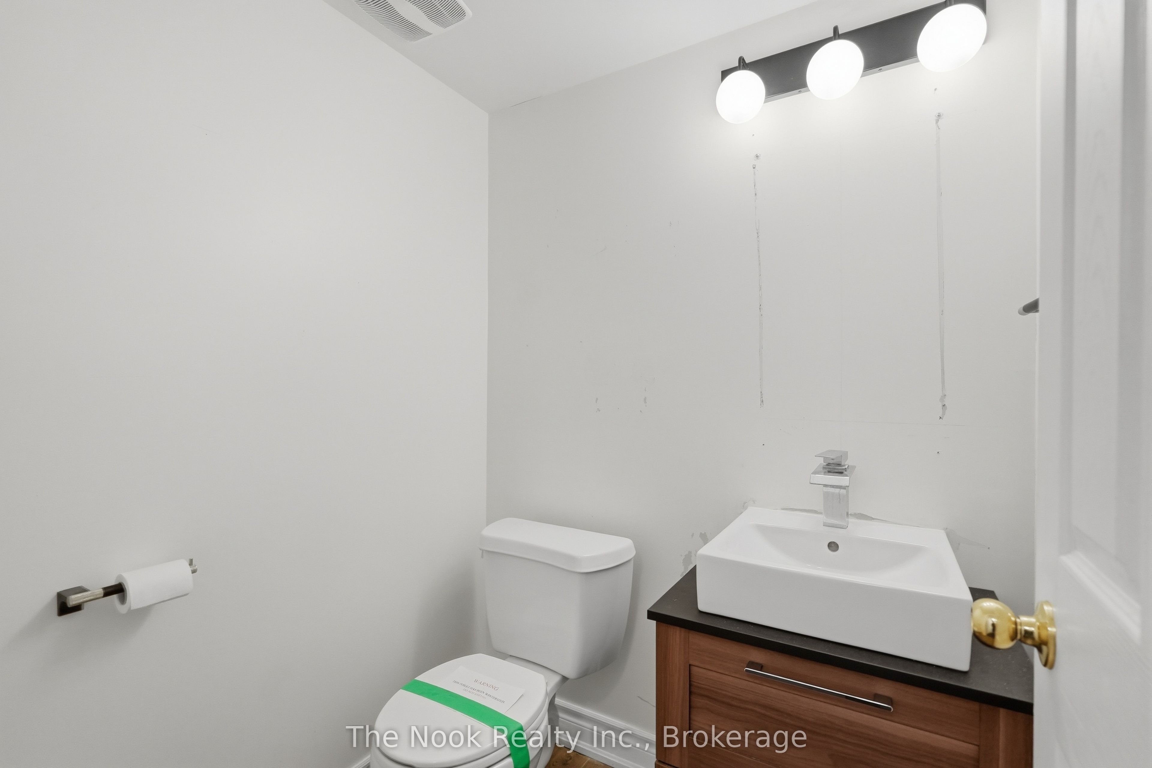 27 Blunden Road Property Photo 22