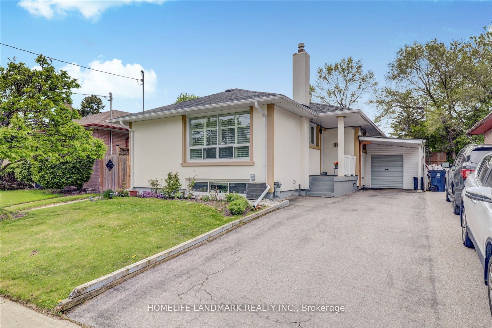 71 Sundance Crescent Property Photo 1