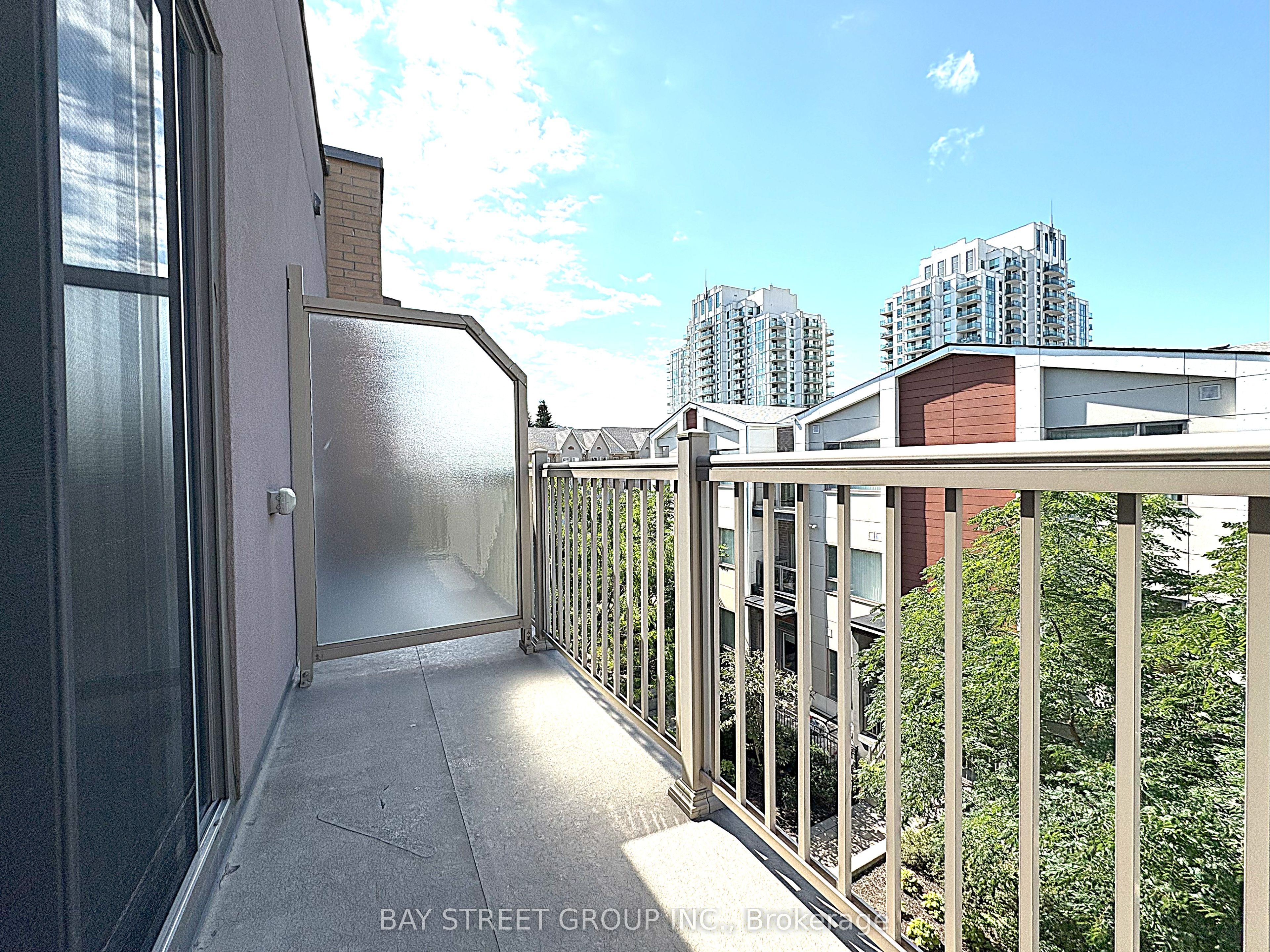 80 Orchid Place Drive 306 Property Photo 10