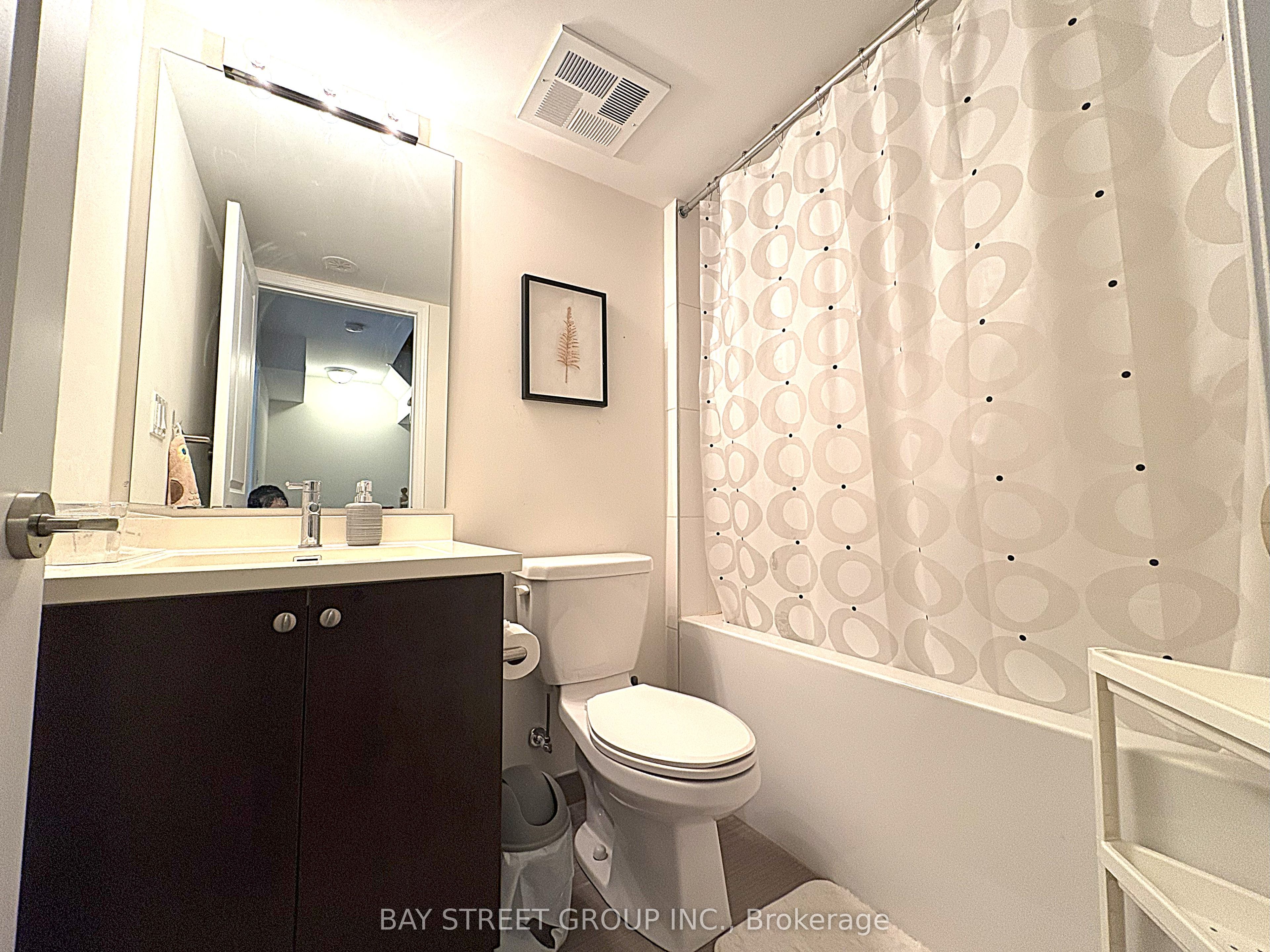 80 Orchid Place Drive 306 Property Photo 11