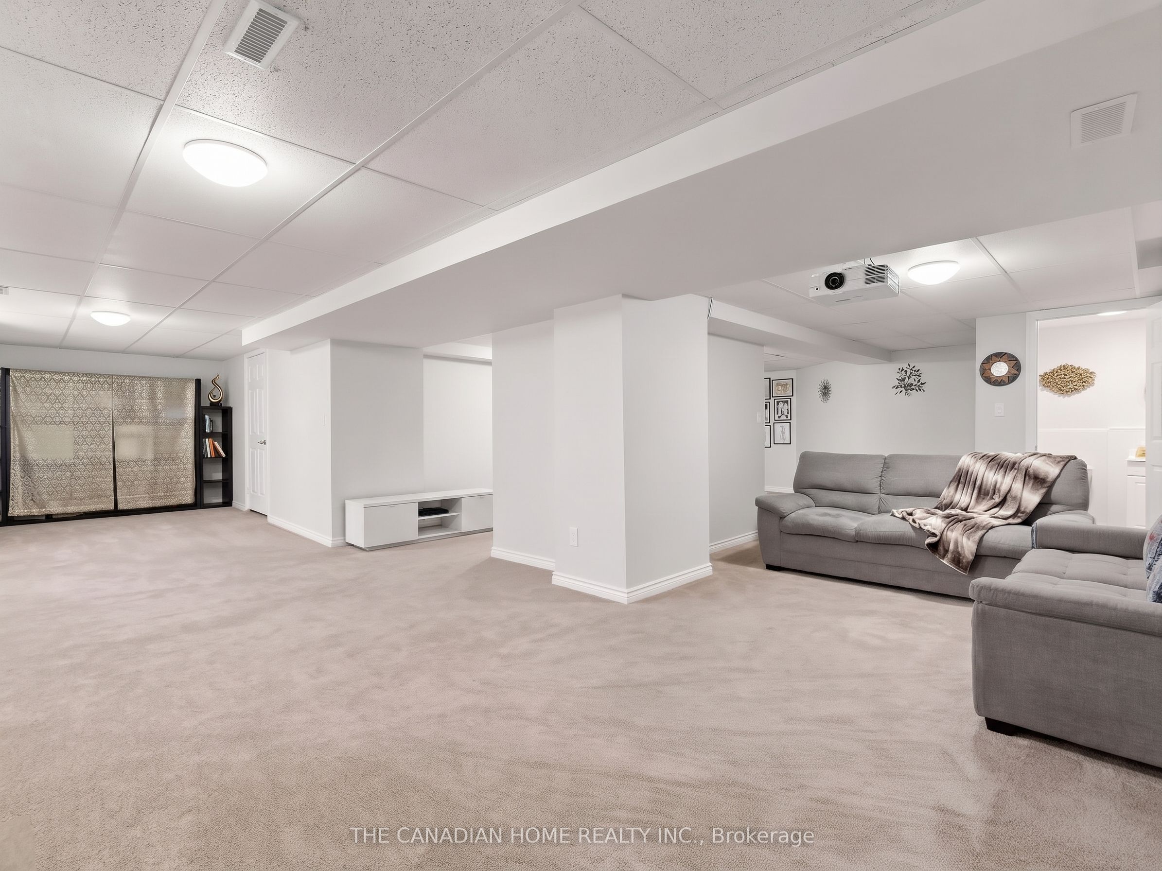 19 Wigston Court Property Photo 31