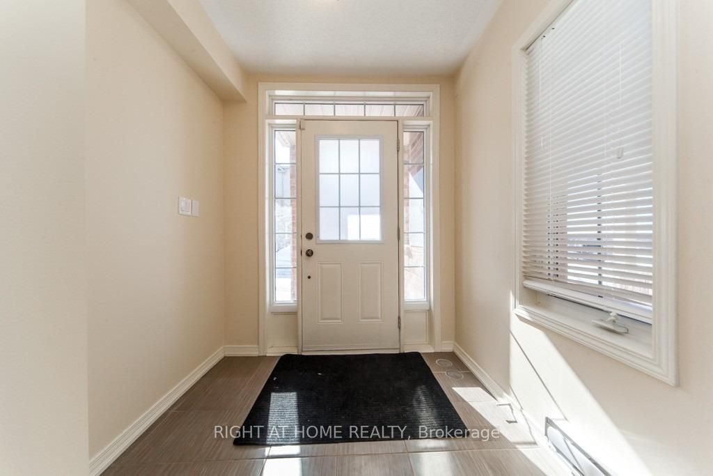 37 Comfort Way Property Photo 2