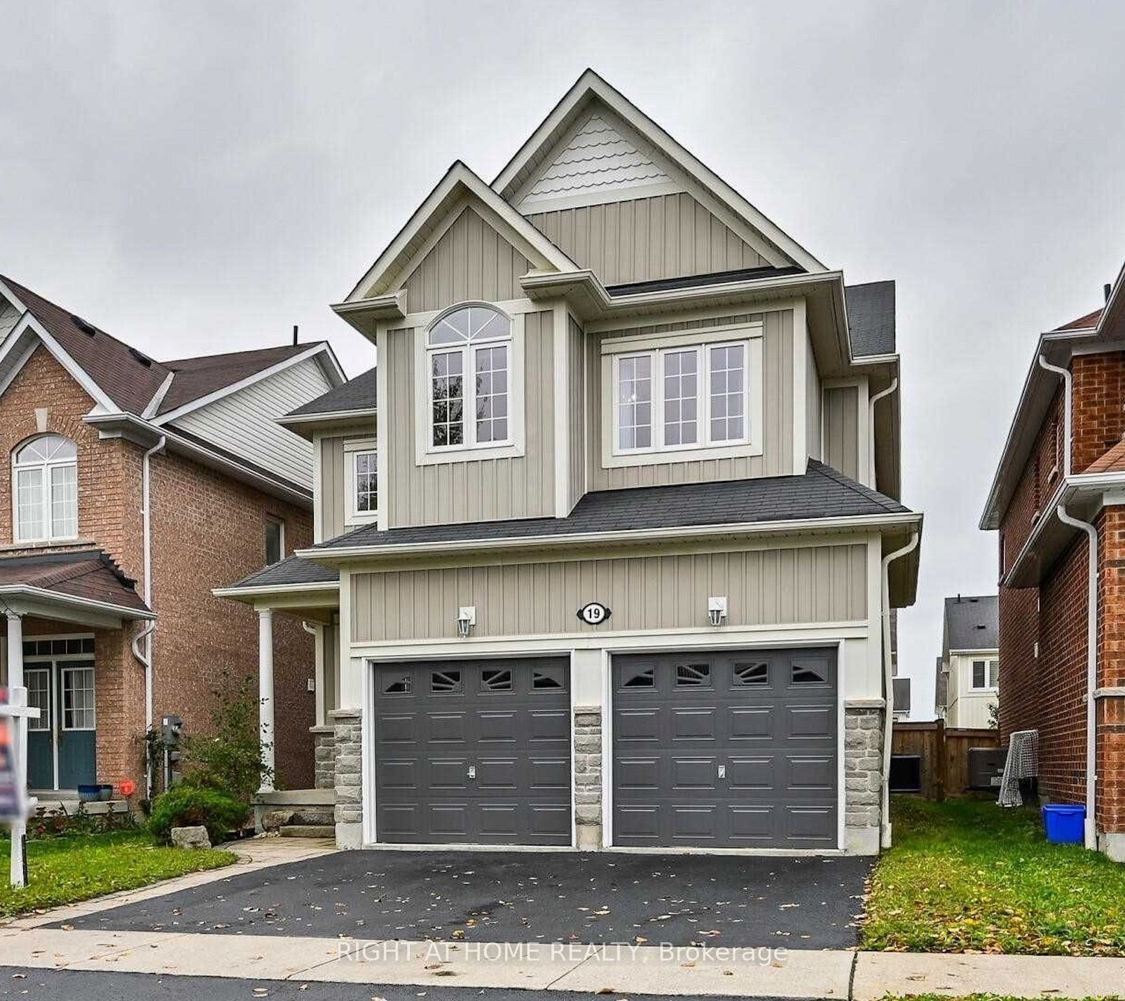 19 Shrewsbury Drive Property Photo 1