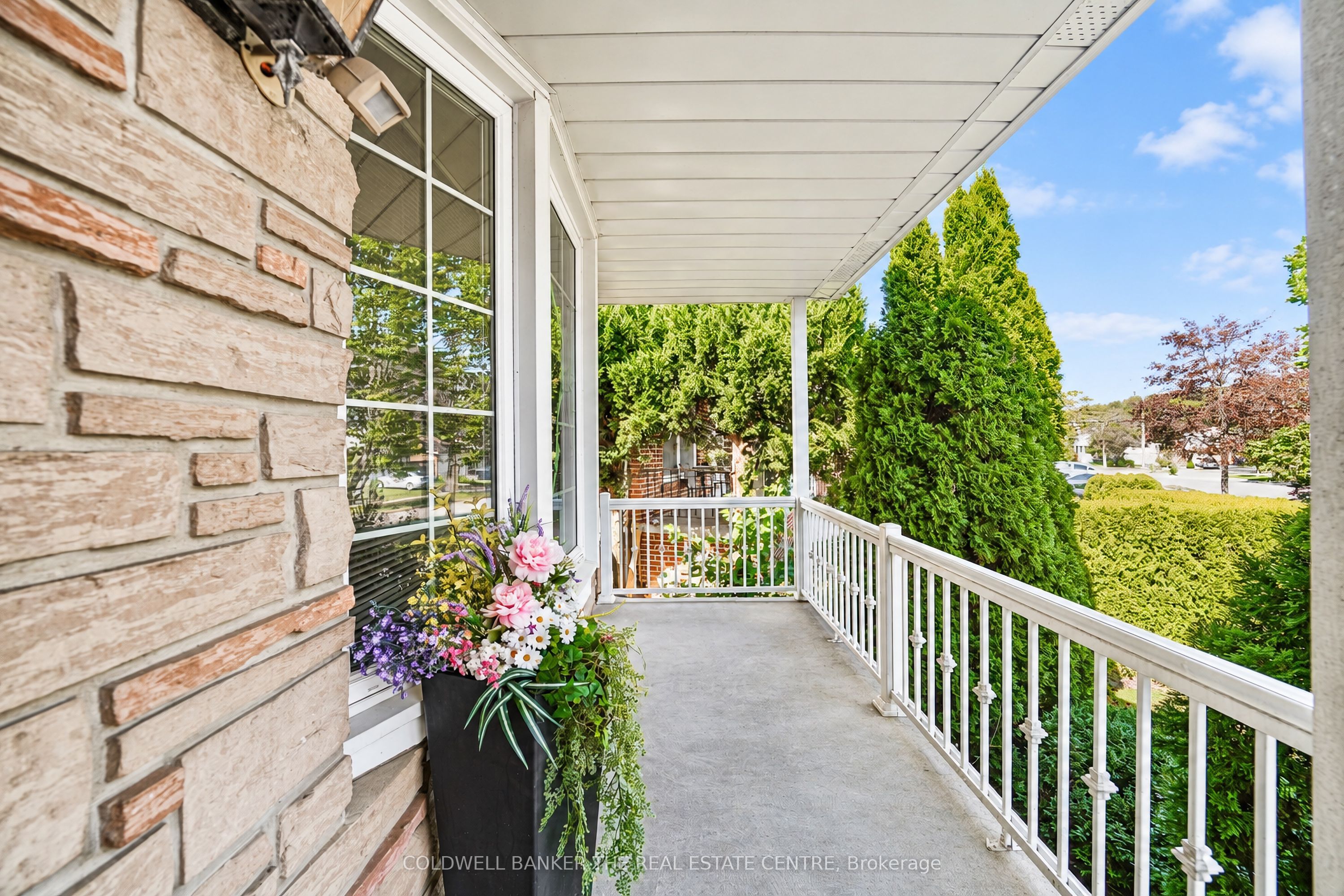 111 Briarscross Boulevard Property Photo 19