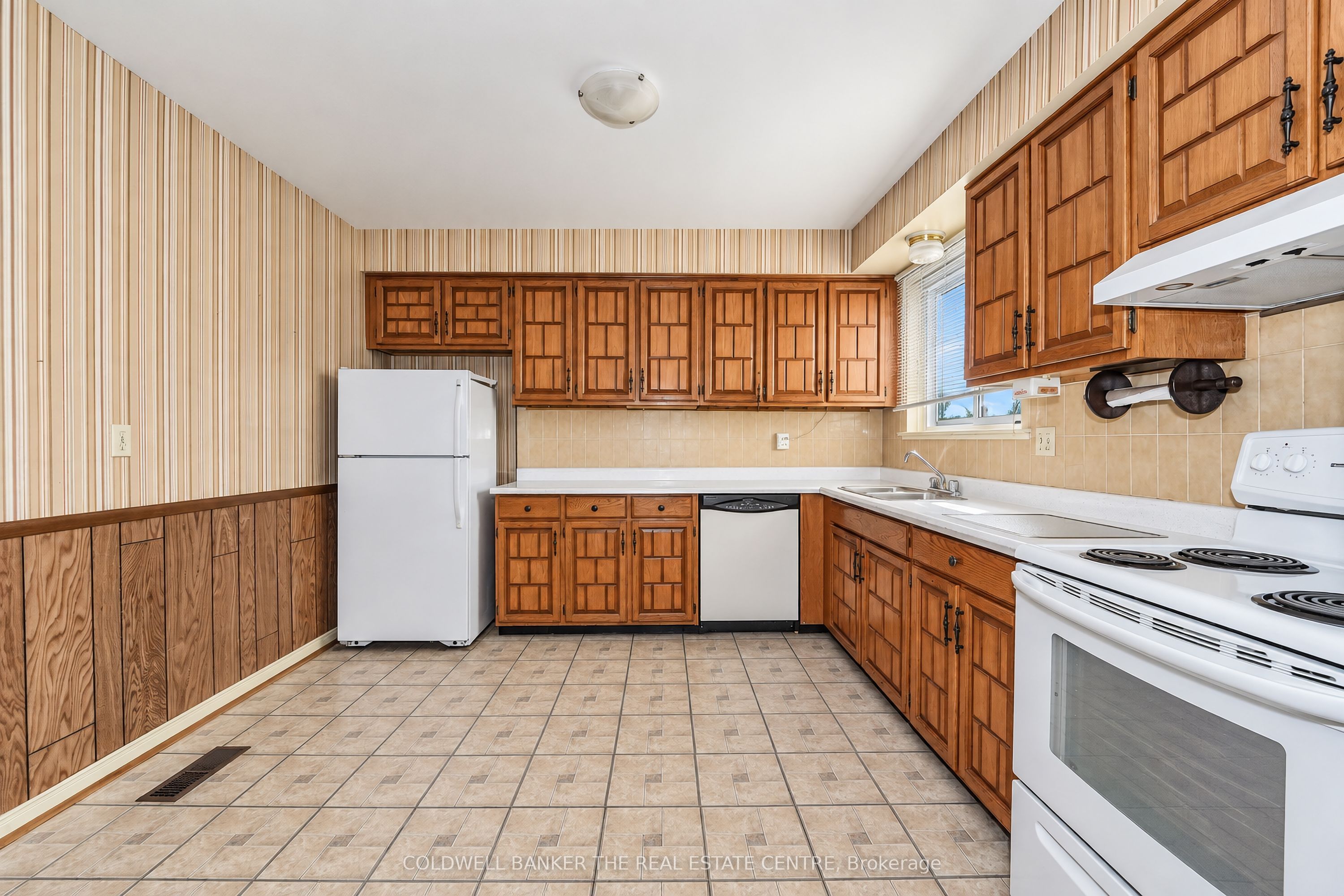 111 Briarscross Boulevard Property Photo 30