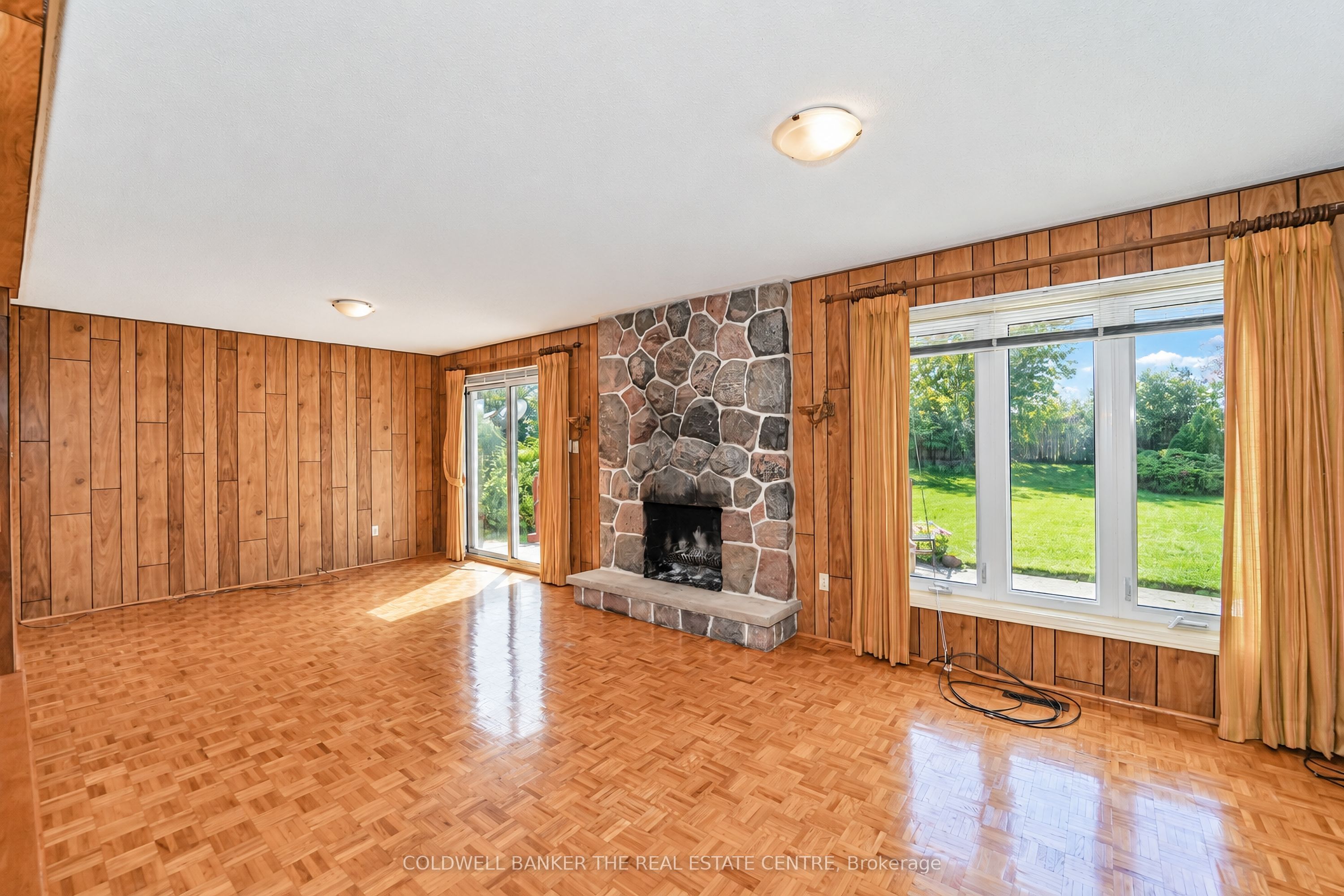 111 Briarscross Boulevard Property Photo 32