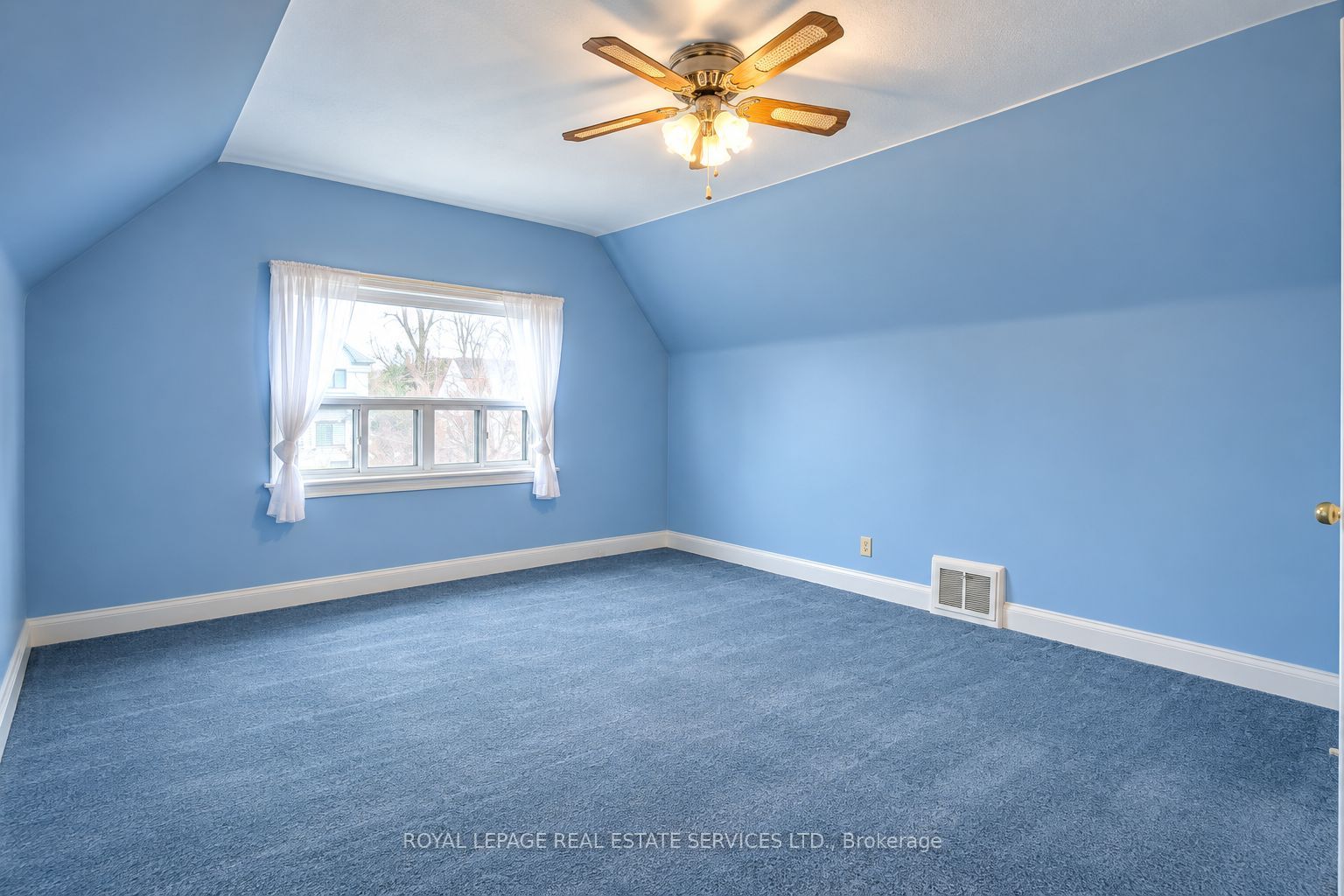 12 Coniston Road Main Property Photo 10