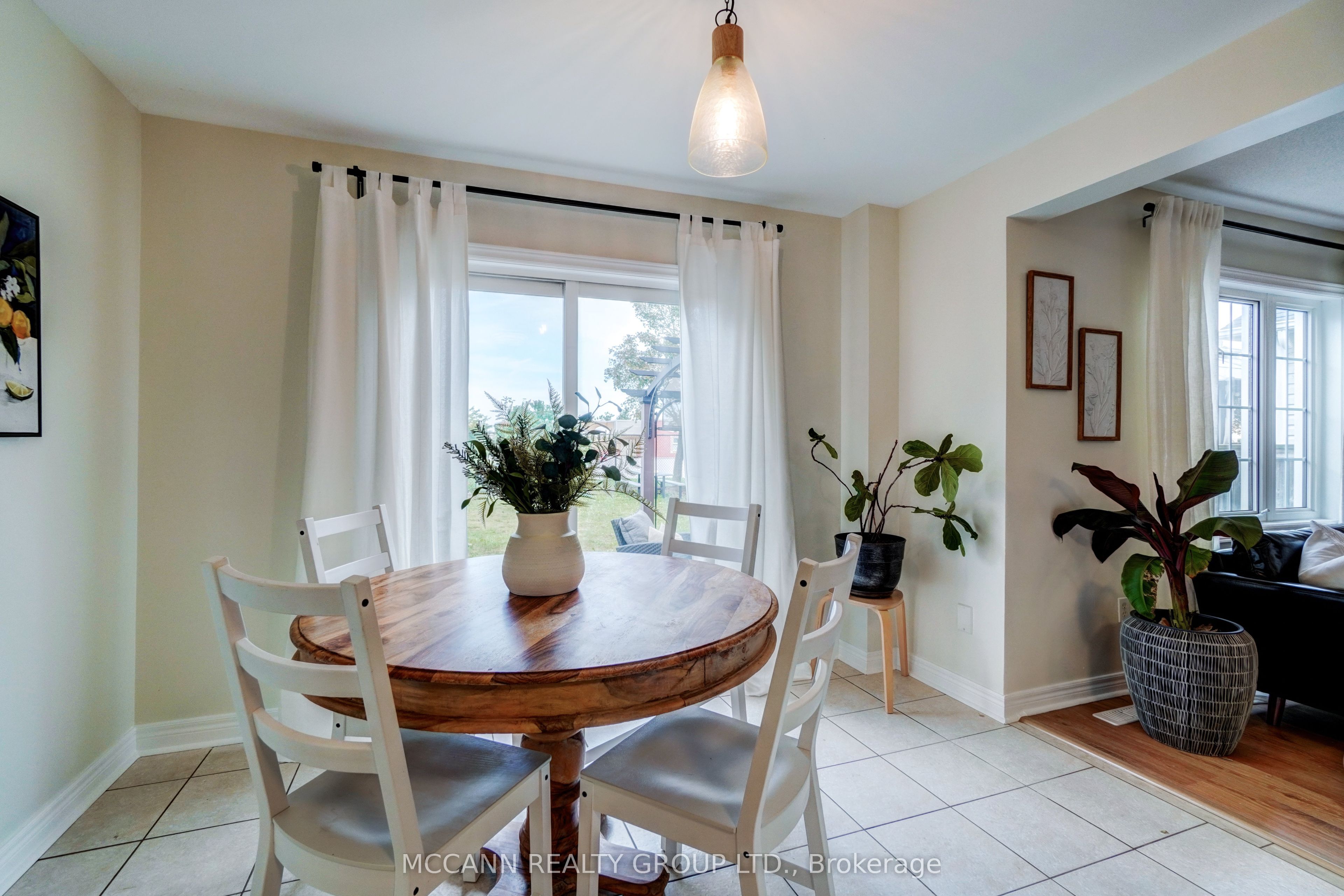31 Hatch Street Property Photo 13