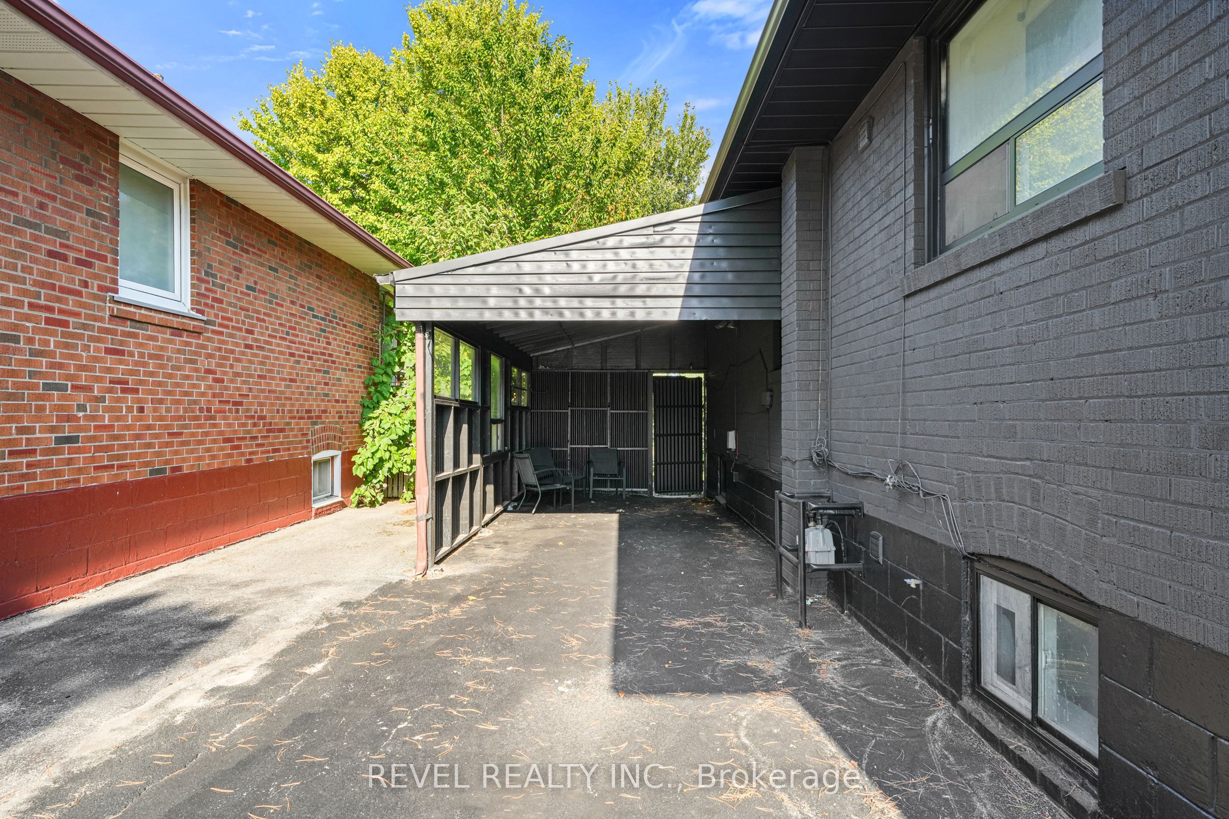 63 Crosland Drive Bsmt Property Photo 4