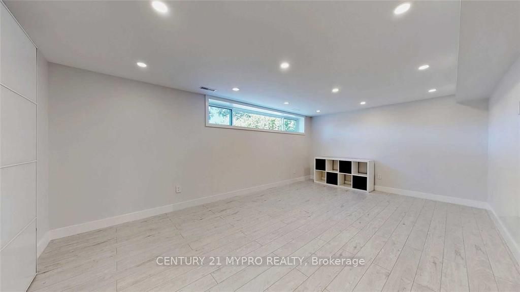 23 Mozart Avenue Bsmt Property Photo 9