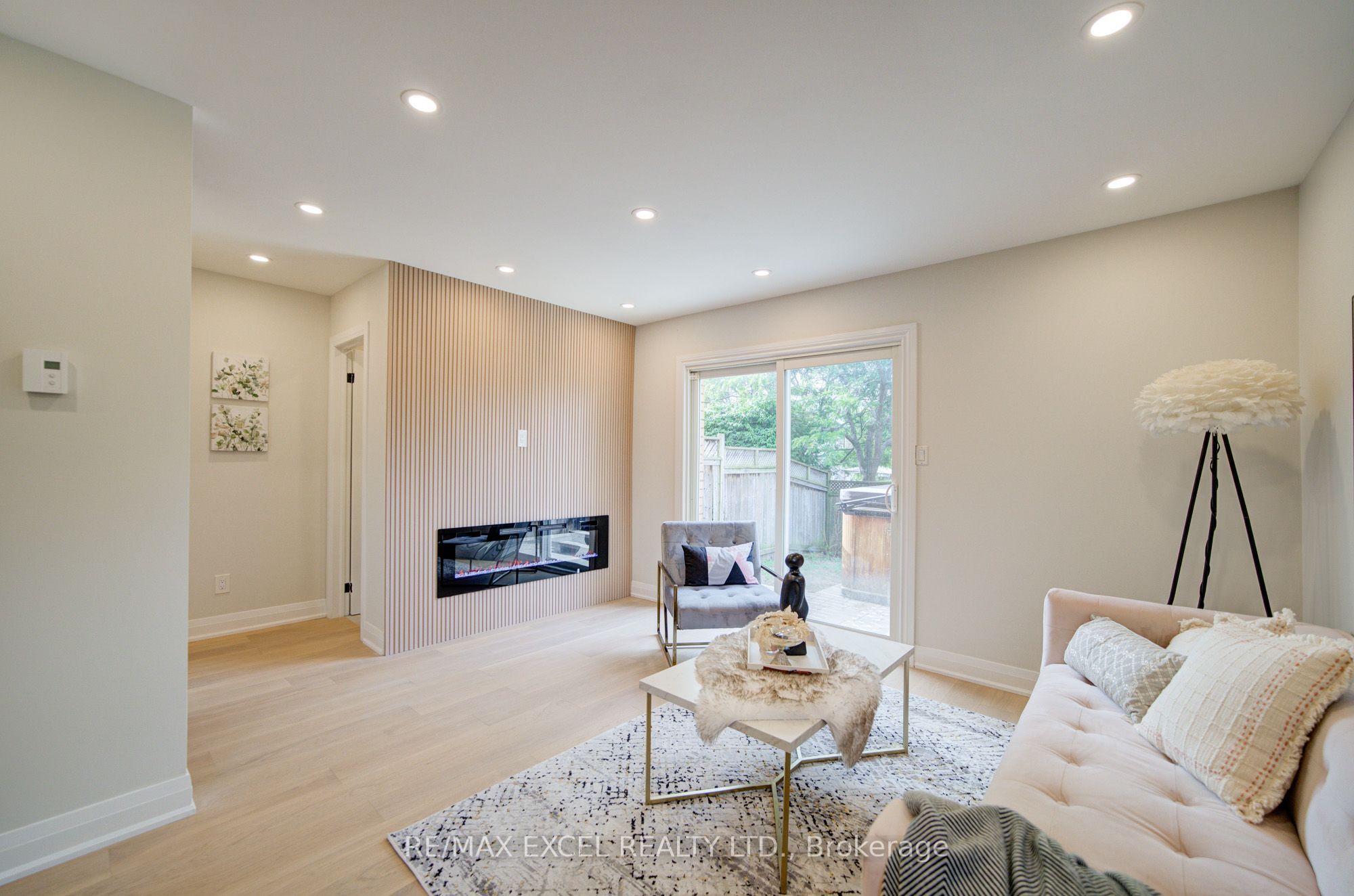 1171 Attersley Drive Property Photo 14