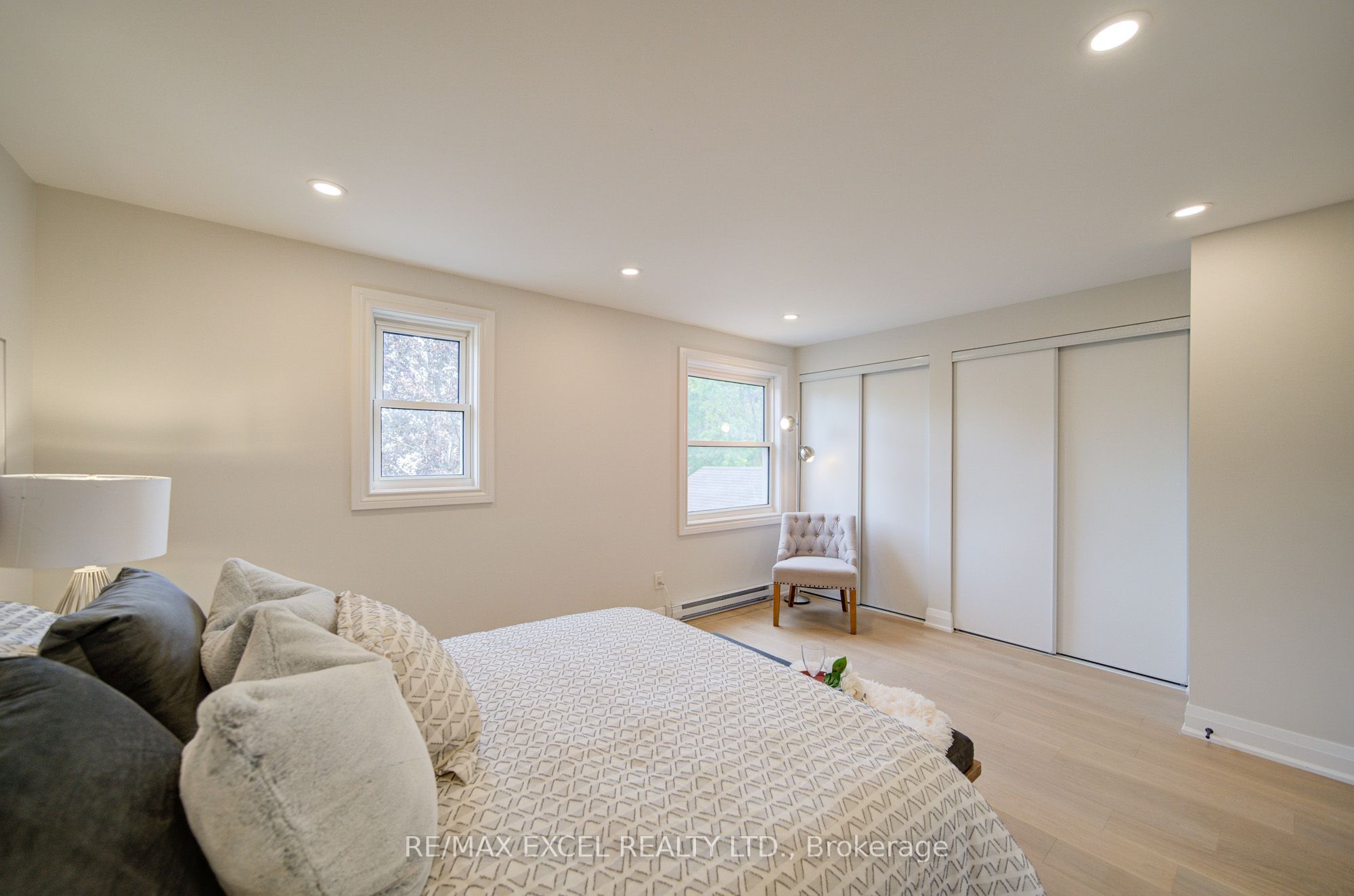 1171 Attersley Drive Property Photo 25