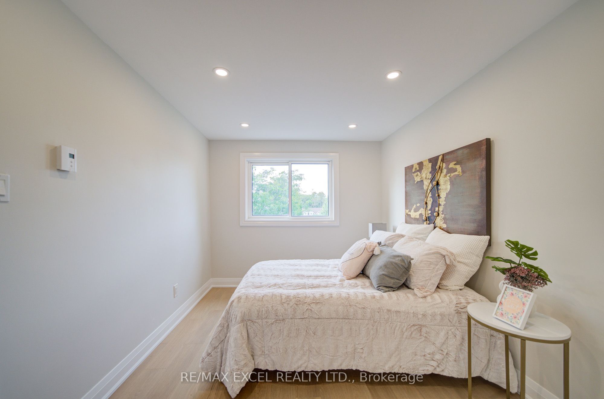 1171 Attersley Drive Property Photo 30