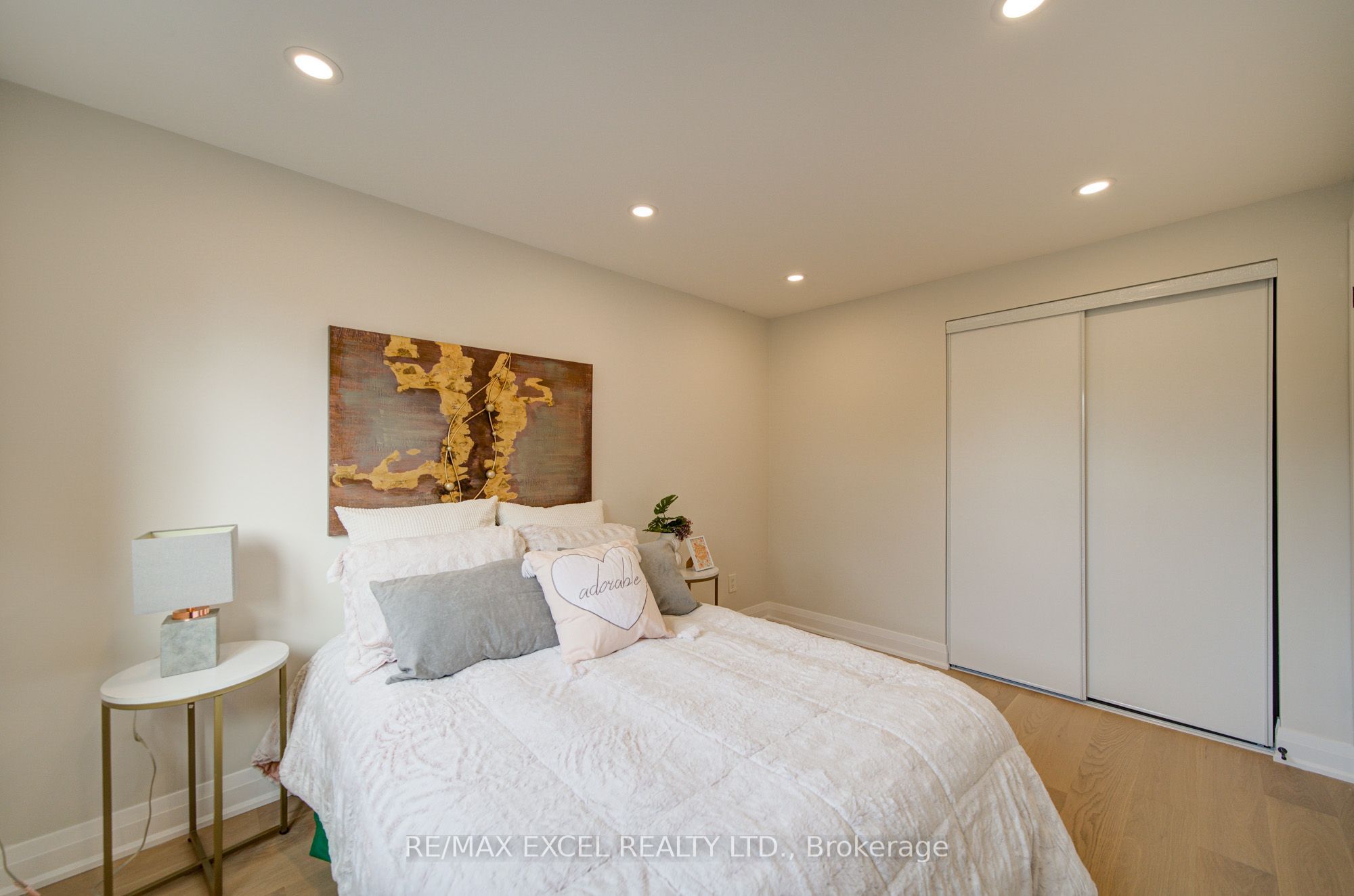 1171 Attersley Drive Property Photo 31