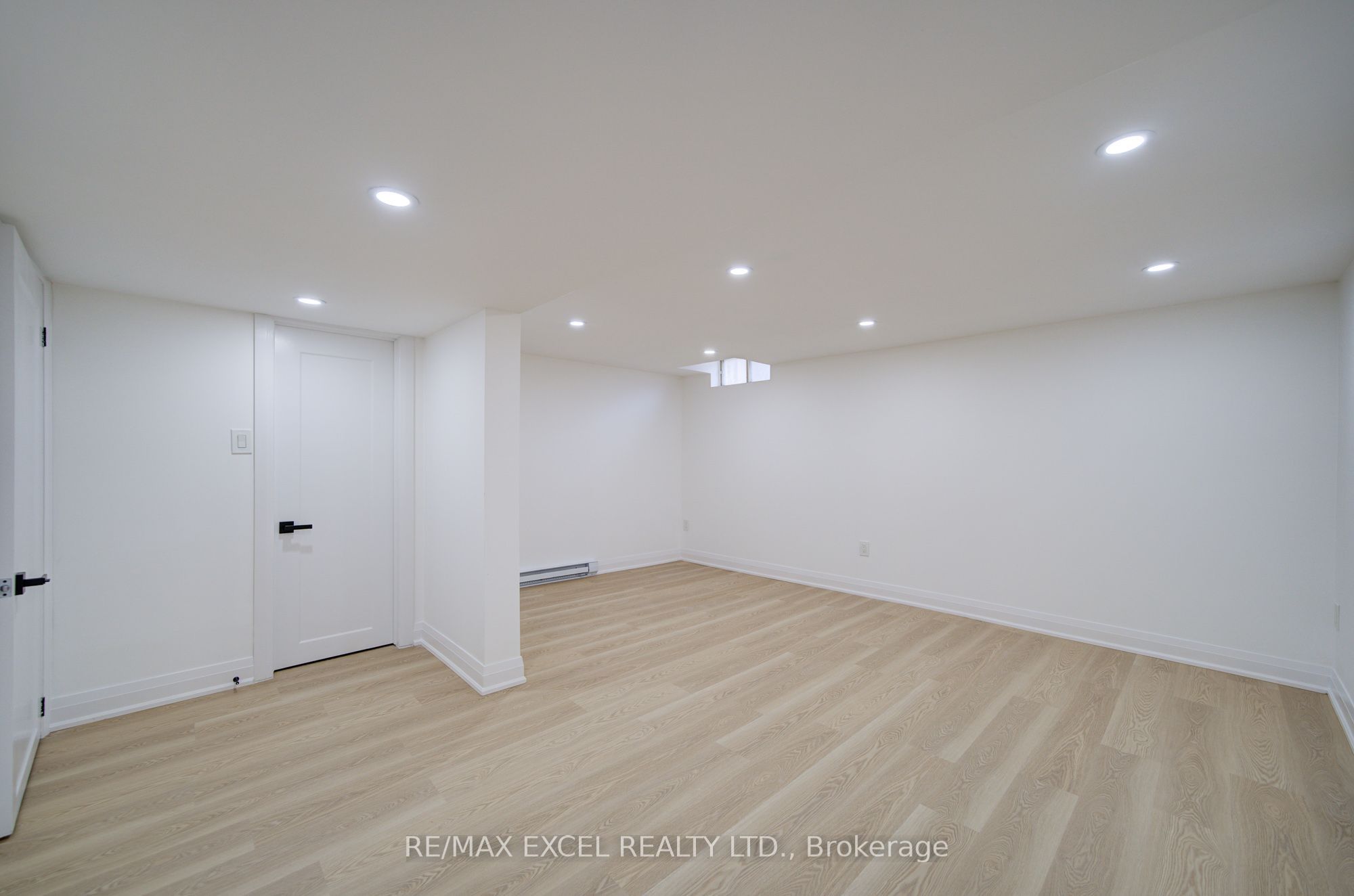 1171 Attersley Drive Property Photo 38