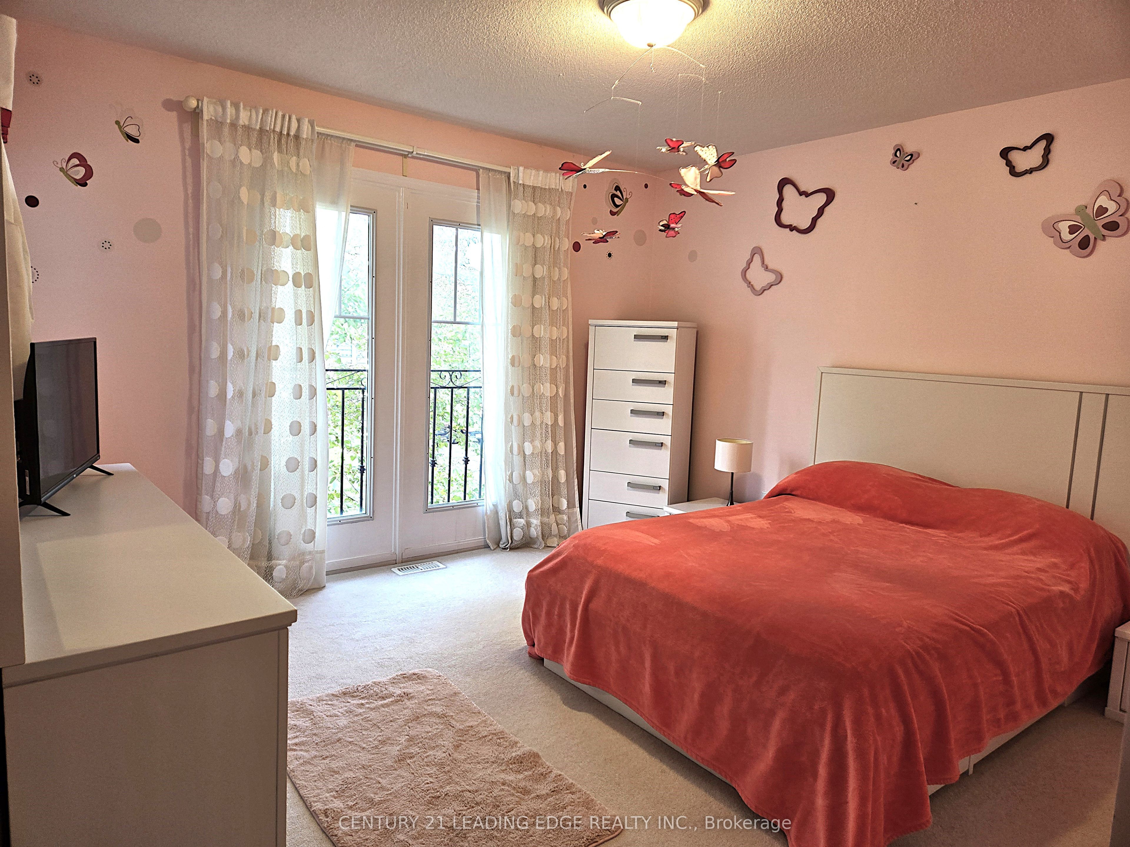 22 Westgate Avenue Property Photo 17