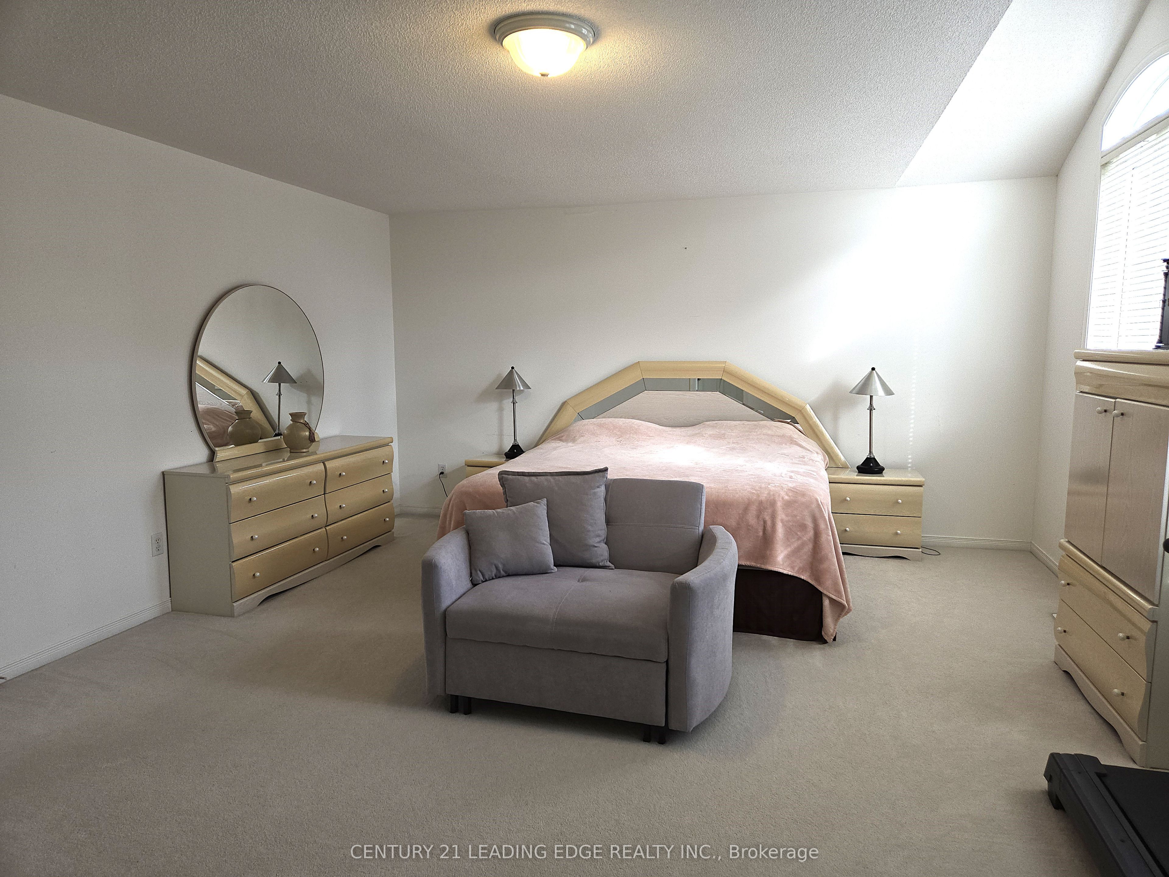 22 Westgate Avenue Property Photo 24