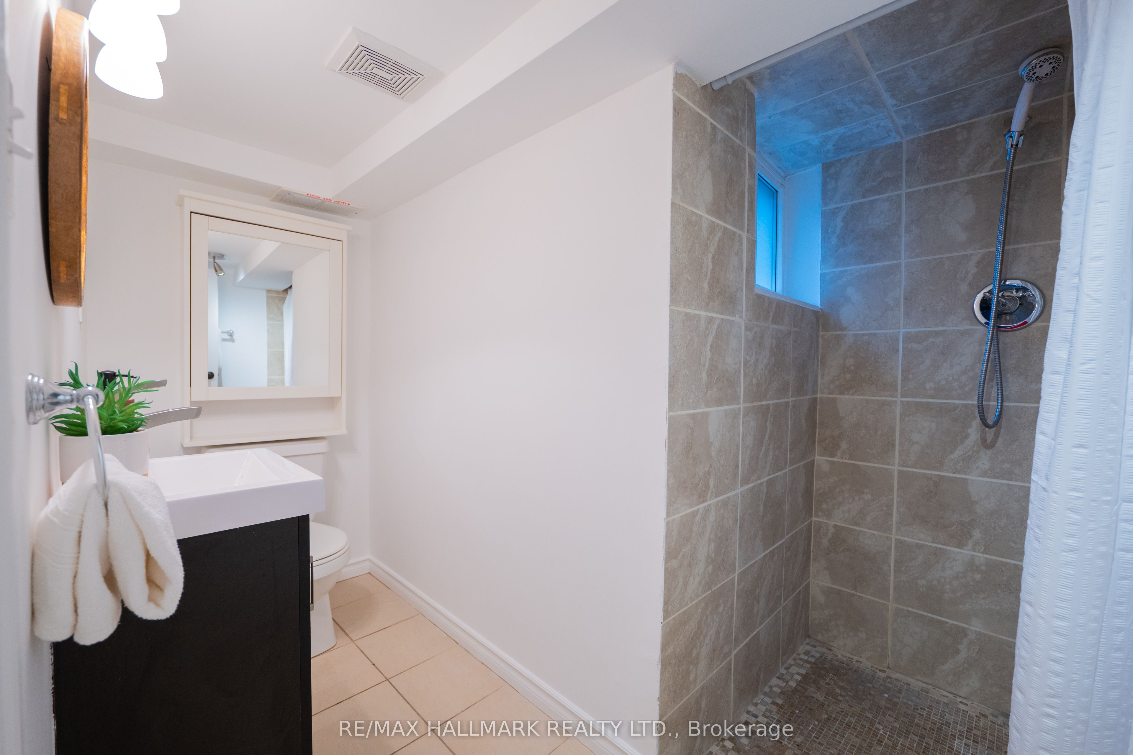 507 Logan Avenue Property Photo 42