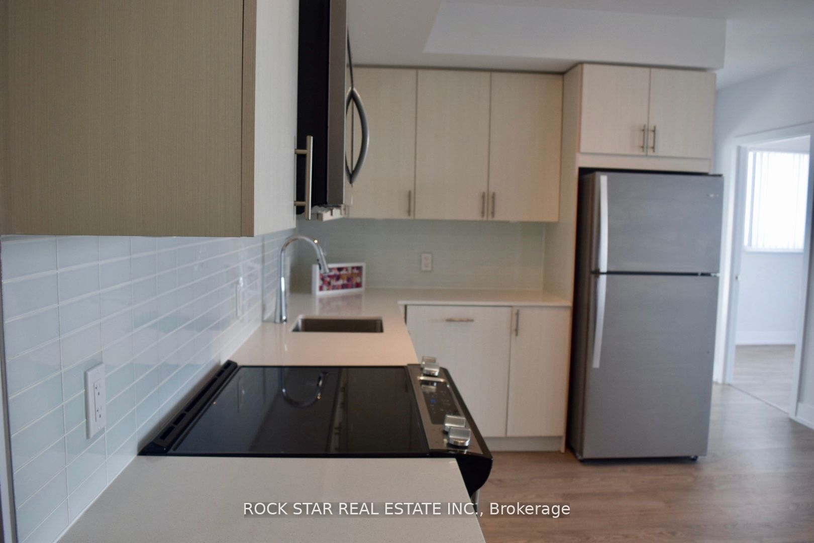 2550 Simcoe Street N 1817 Property Photo 9