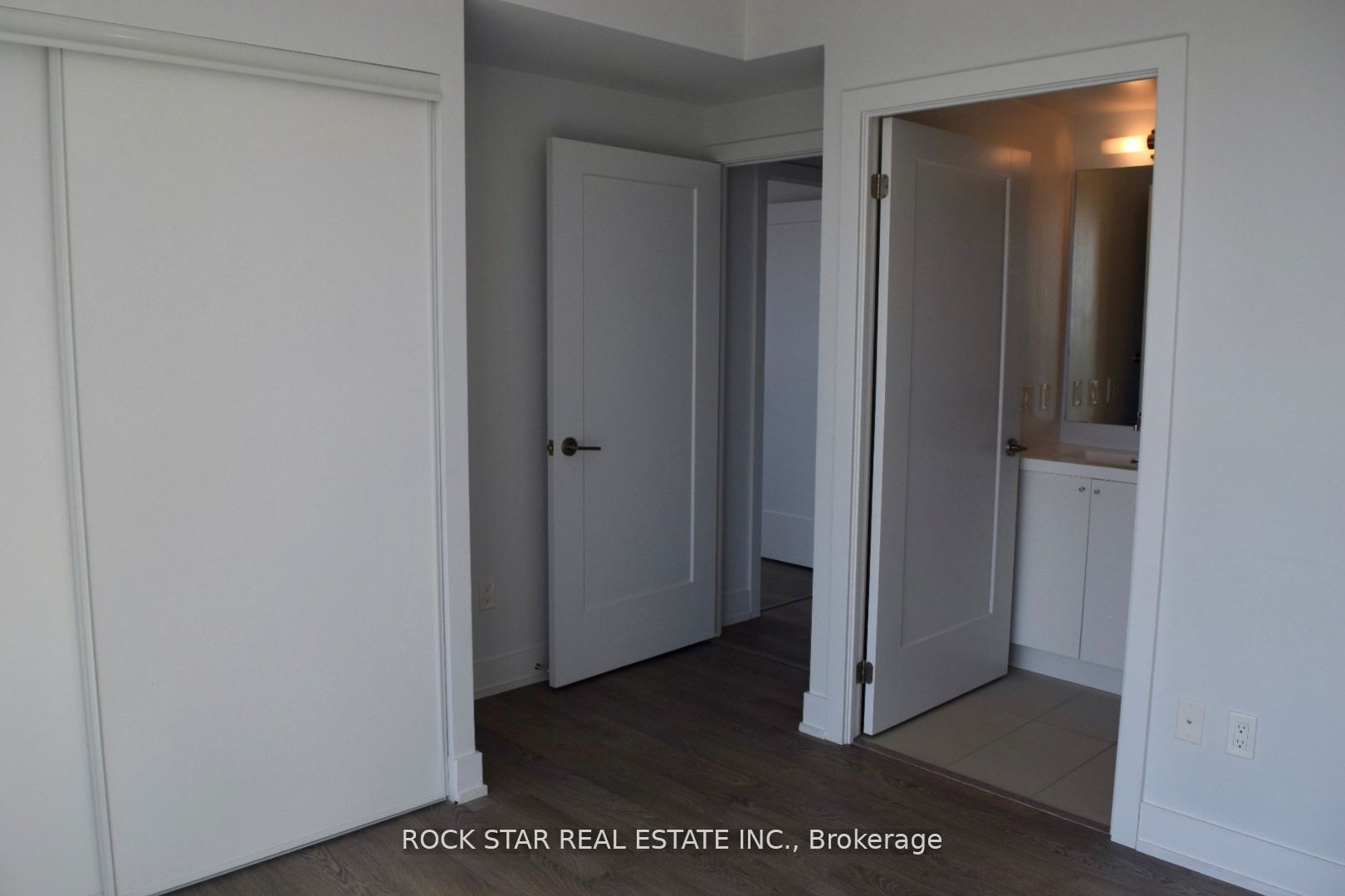 2550 Simcoe Street N 1817 Property Photo 16